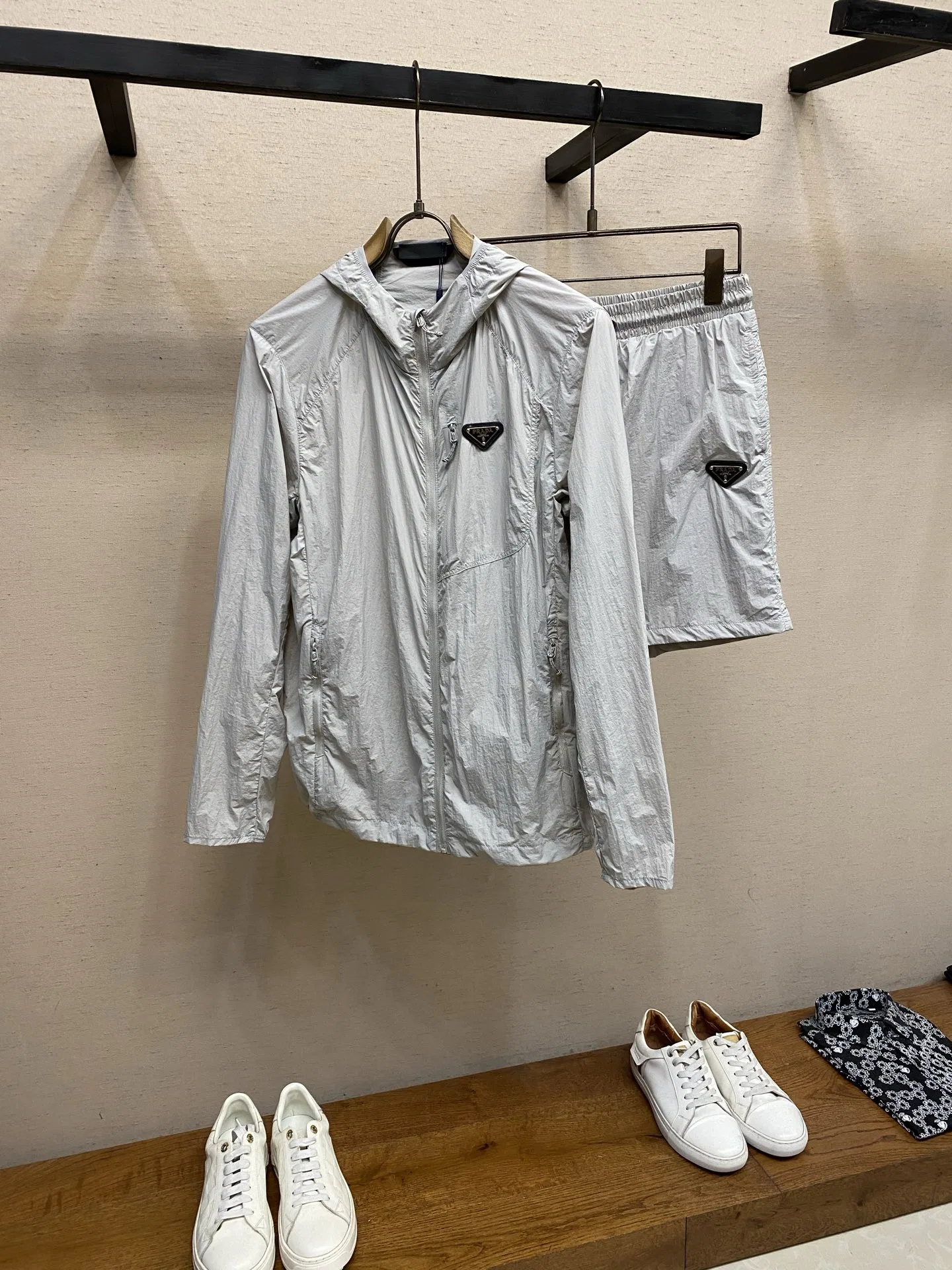 PRA 27FW AXONQXZ 040 윈드브레이커 8