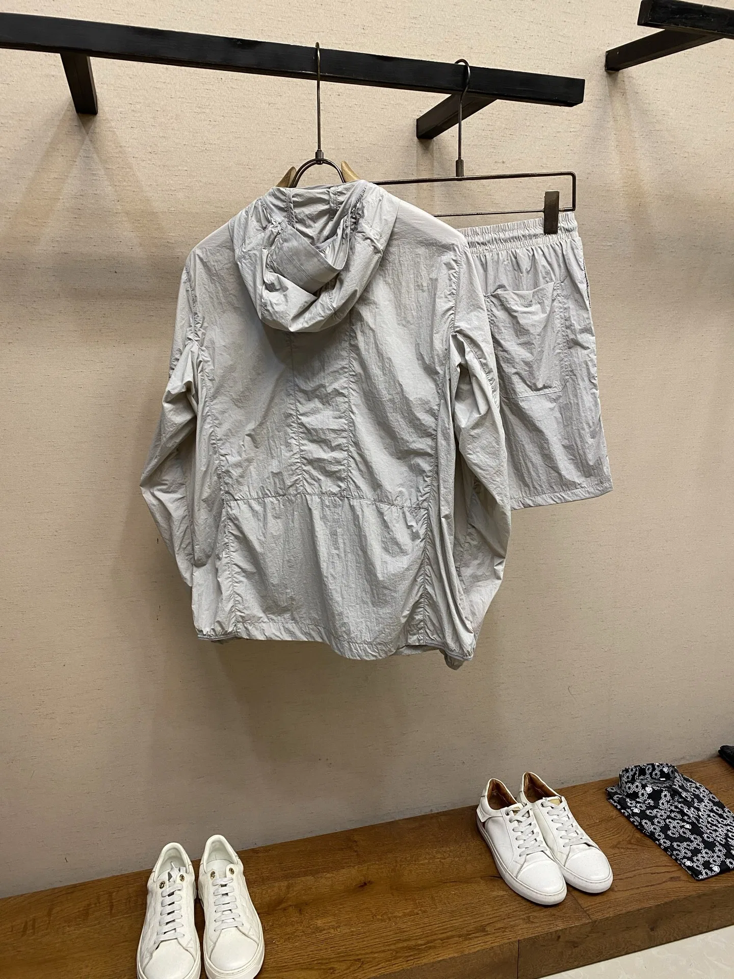 PRA 27FW AXONQXZ 040 윈드브레이커 9