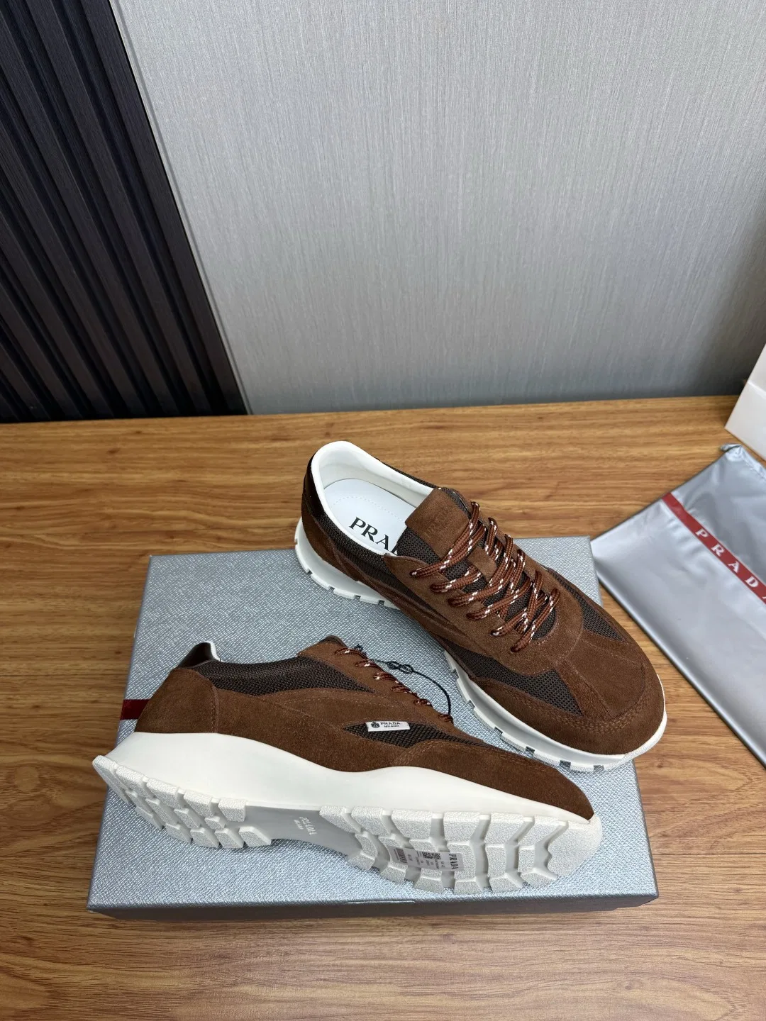 PRA 27FW AXONQXZ 060 트랙슈즈 26