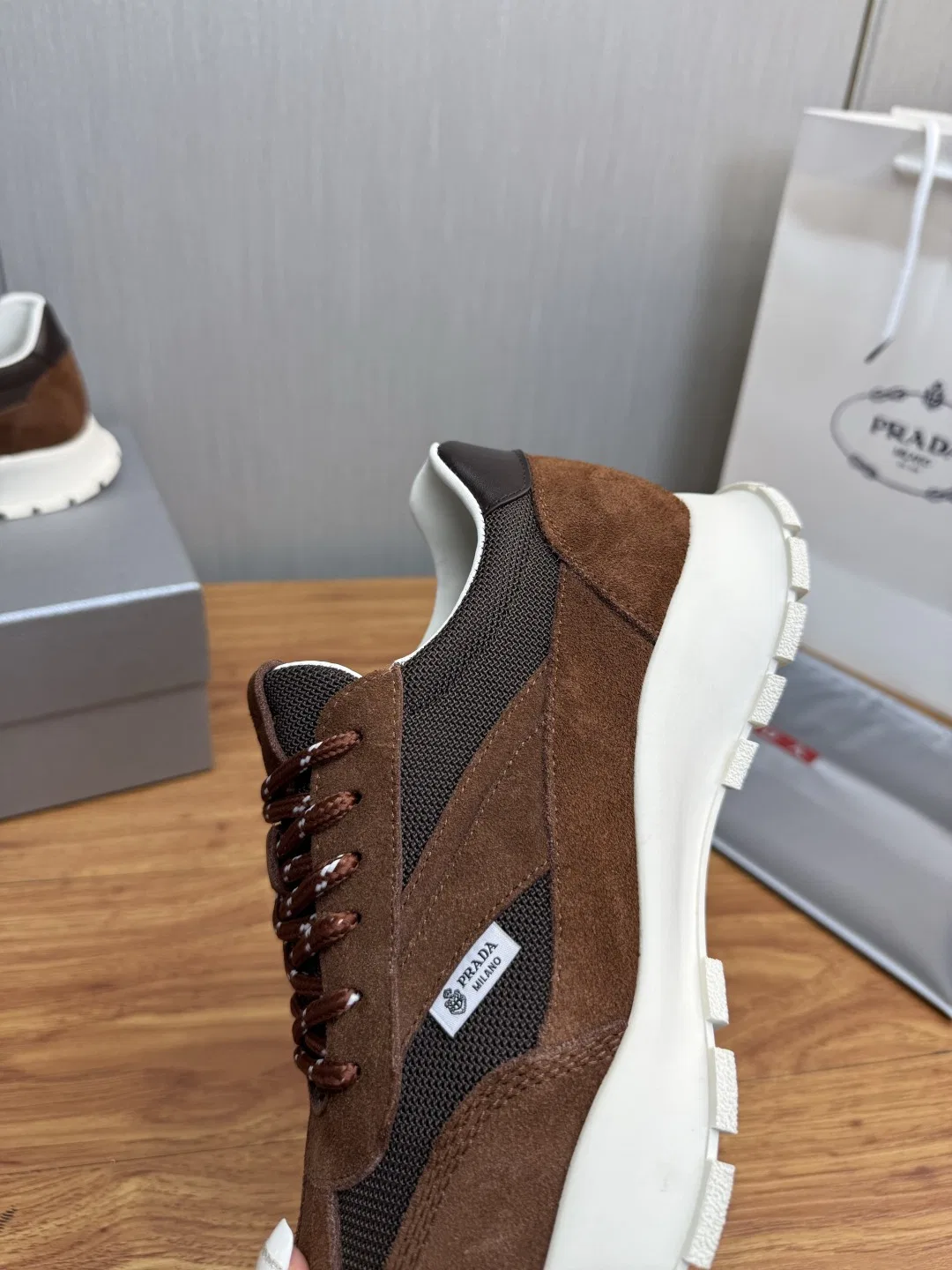PRA 27FW AXONQXZ 060 트랙슈즈 29