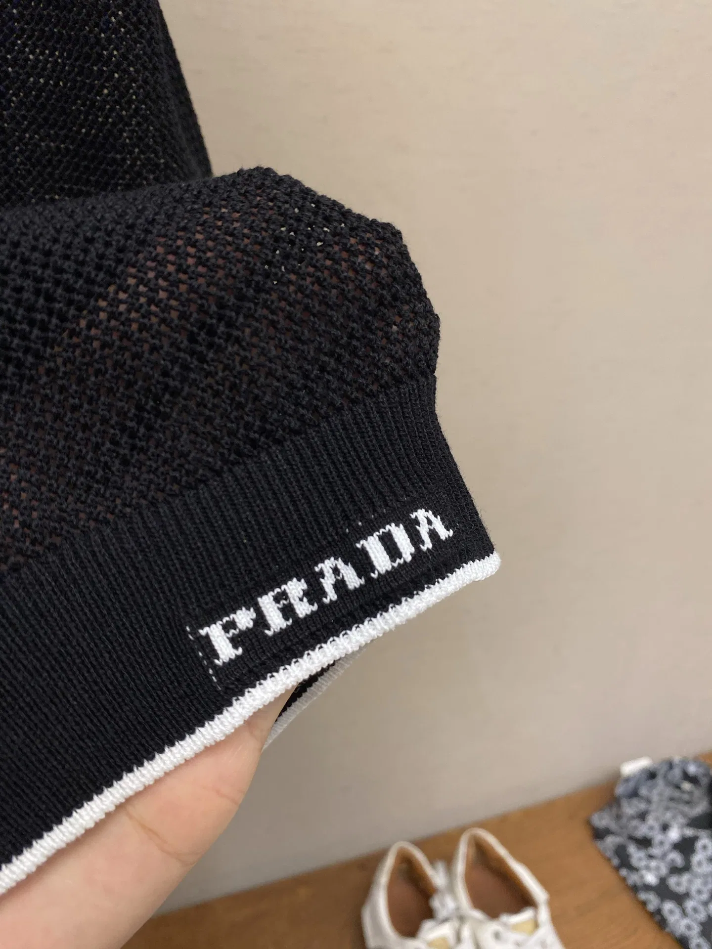 PRA 27FW AXONQXZ 063 폴로반팔티셔츠 7