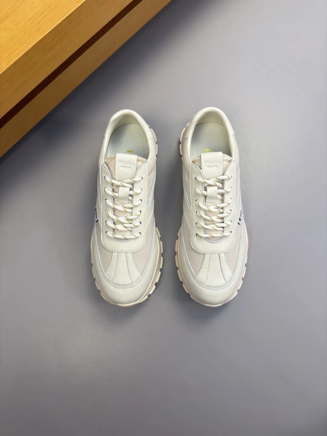 PRA 27FW AXONQXZ 064 스니커즈 19