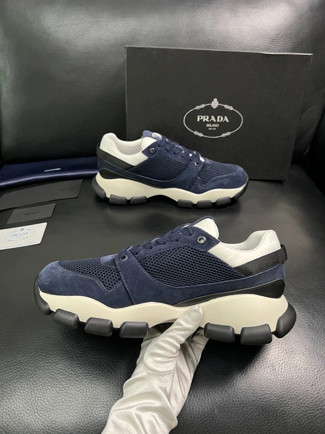 PRA 27FW AXONQXZ 069 스니커즈 14