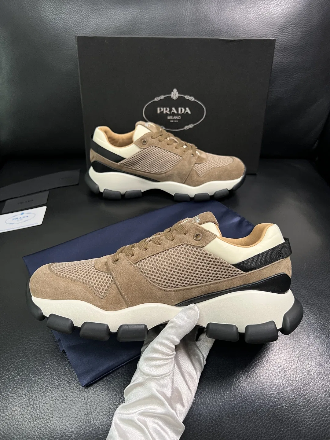 PRA 27FW AXONQXZ 069 스니커즈 23