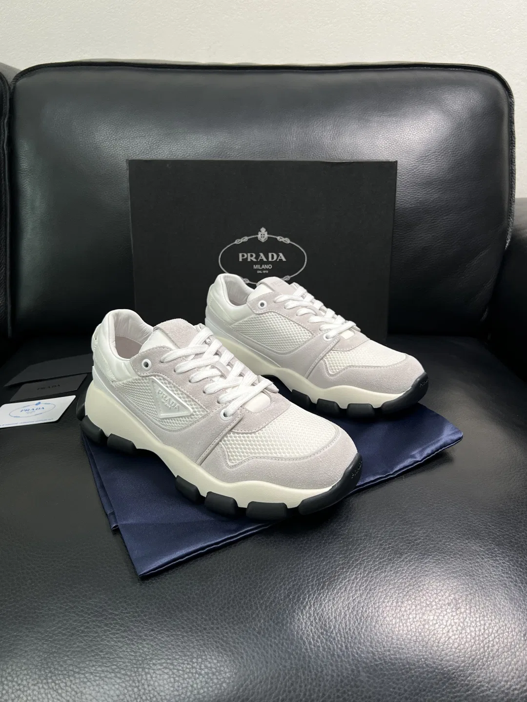 PRA 27FW AXONQXZ 069 스니커즈 46