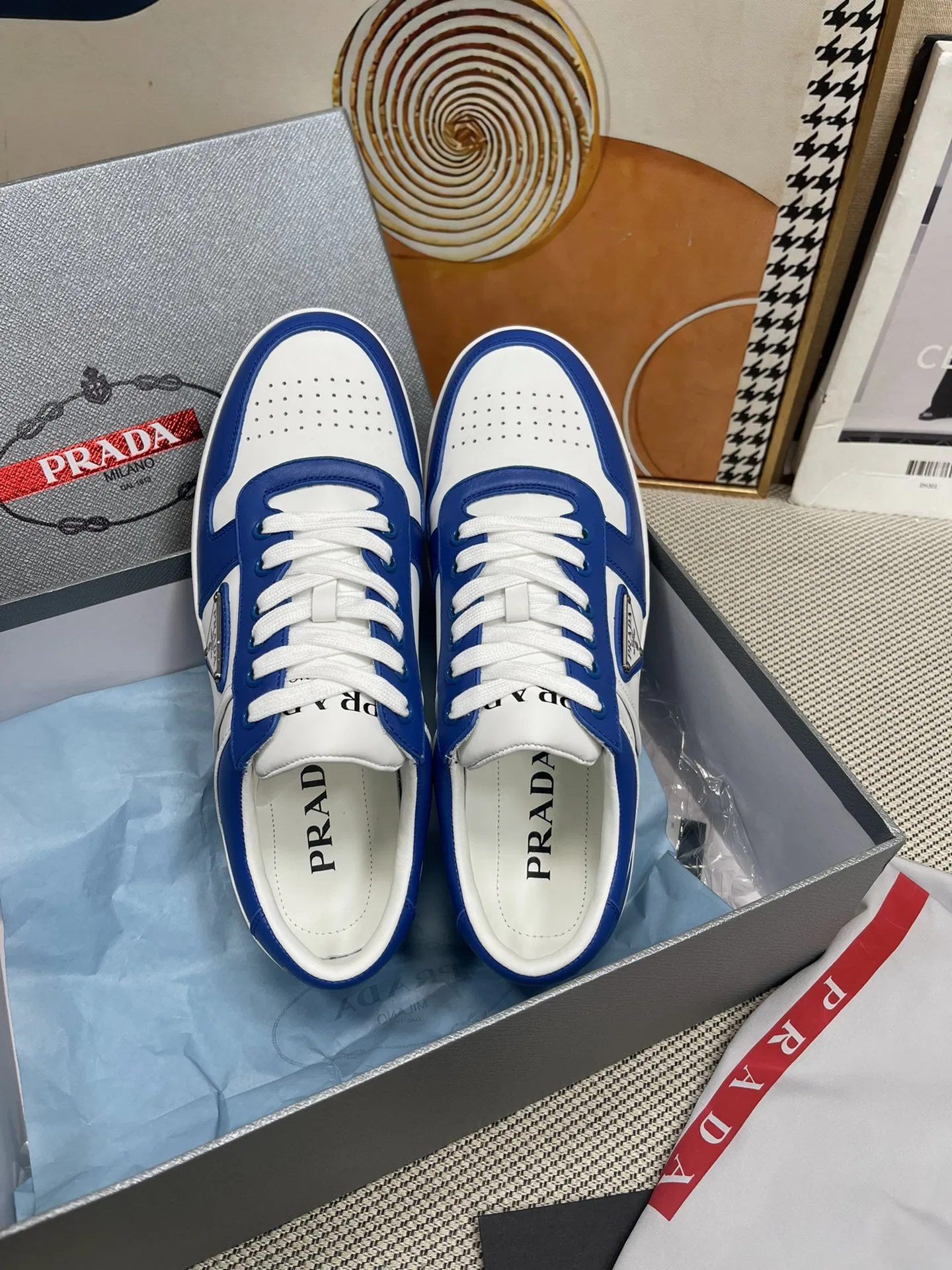PRA 27FW AXONQXZ 076 스니커즈 22