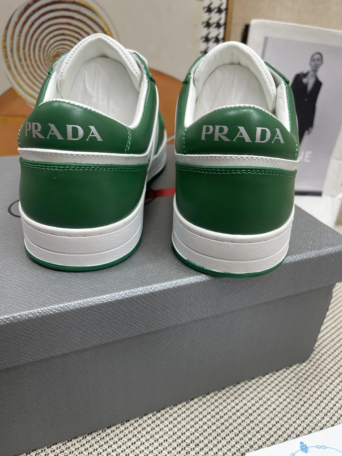 PRA 27FW AXONQXZ 076 스니커즈 36