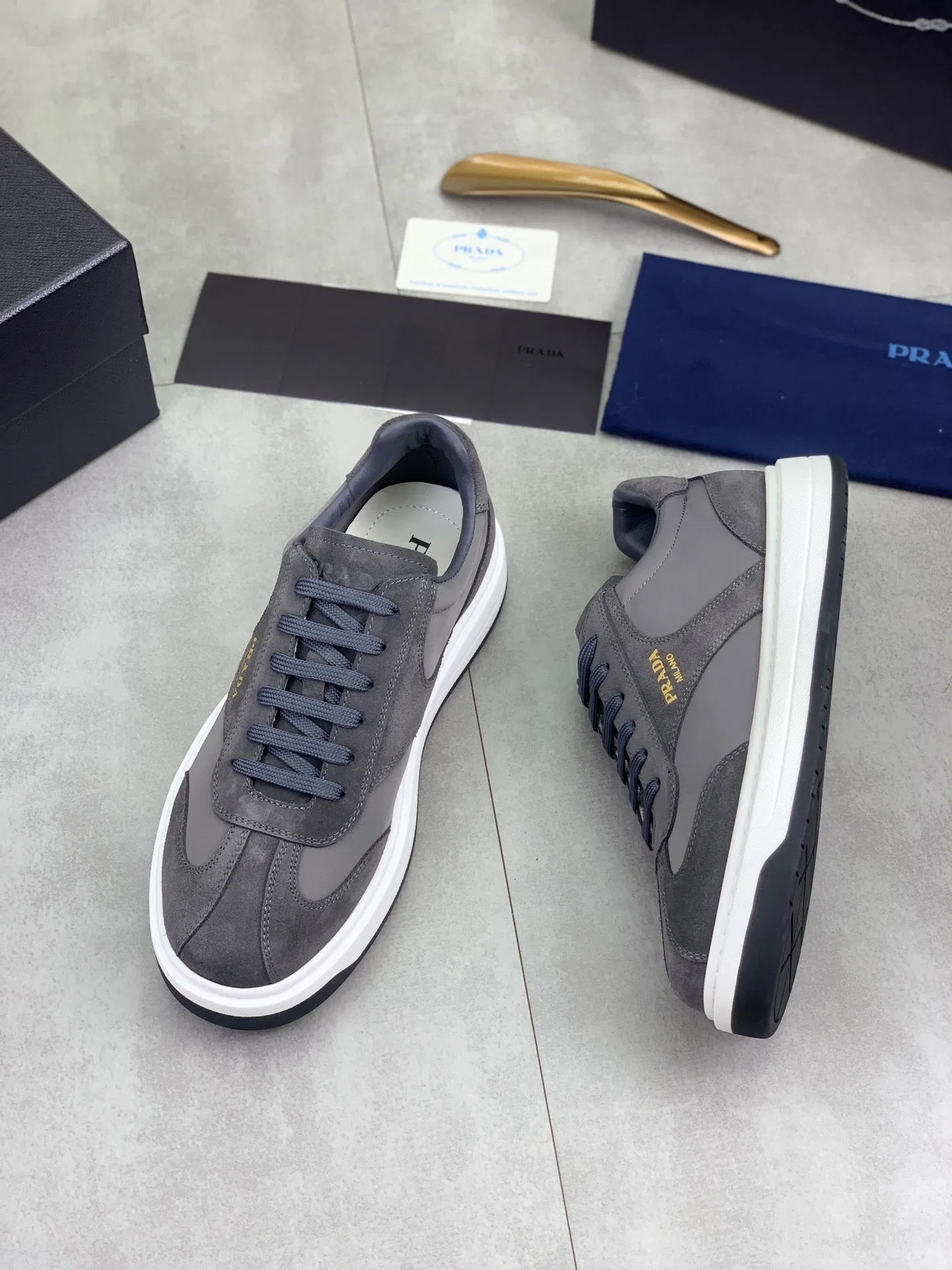 PRA 27FW AXONQXZ 086 스니커즈 14