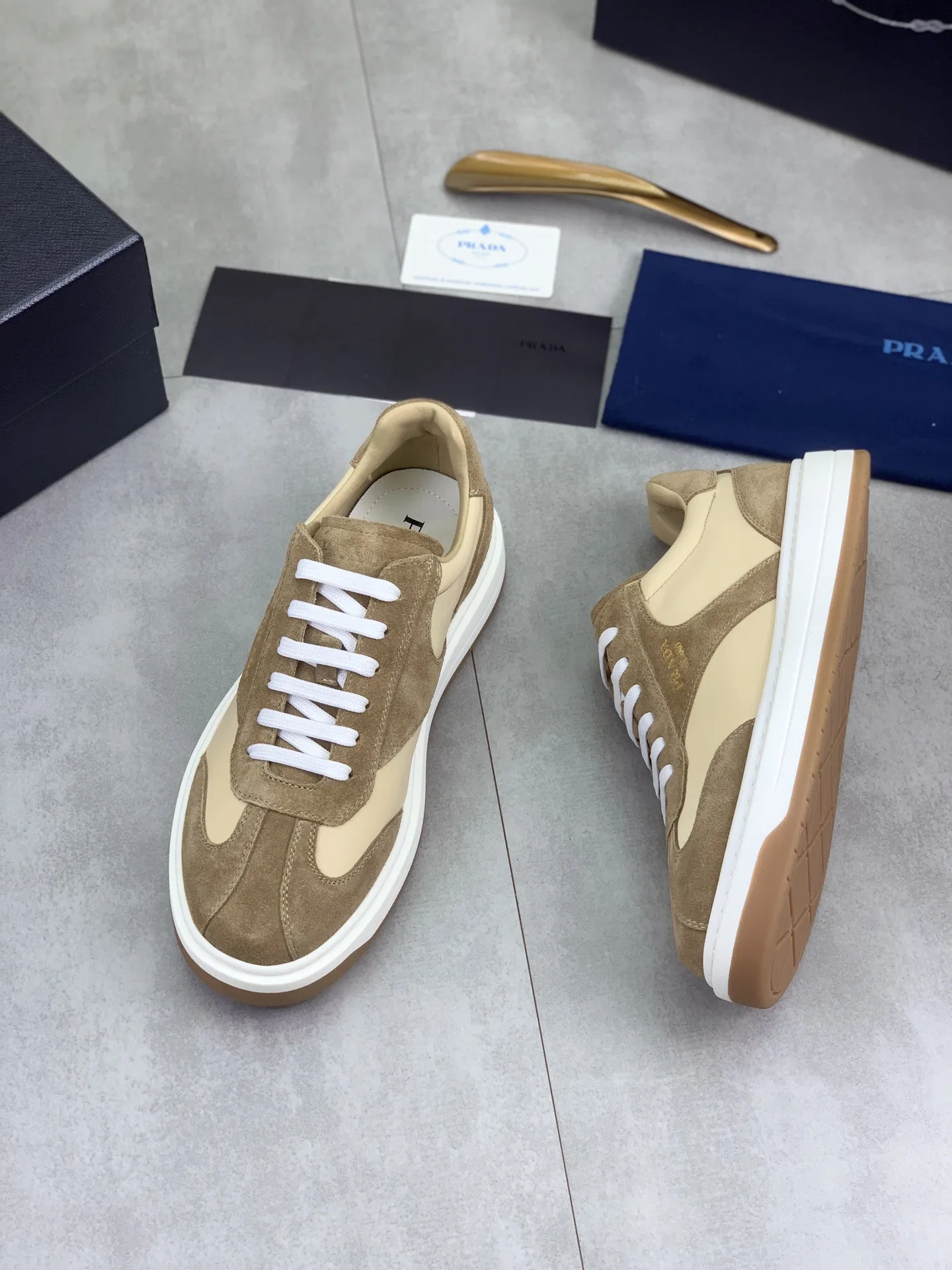 PRA 27FW AXONQXZ 086 스니커즈 23