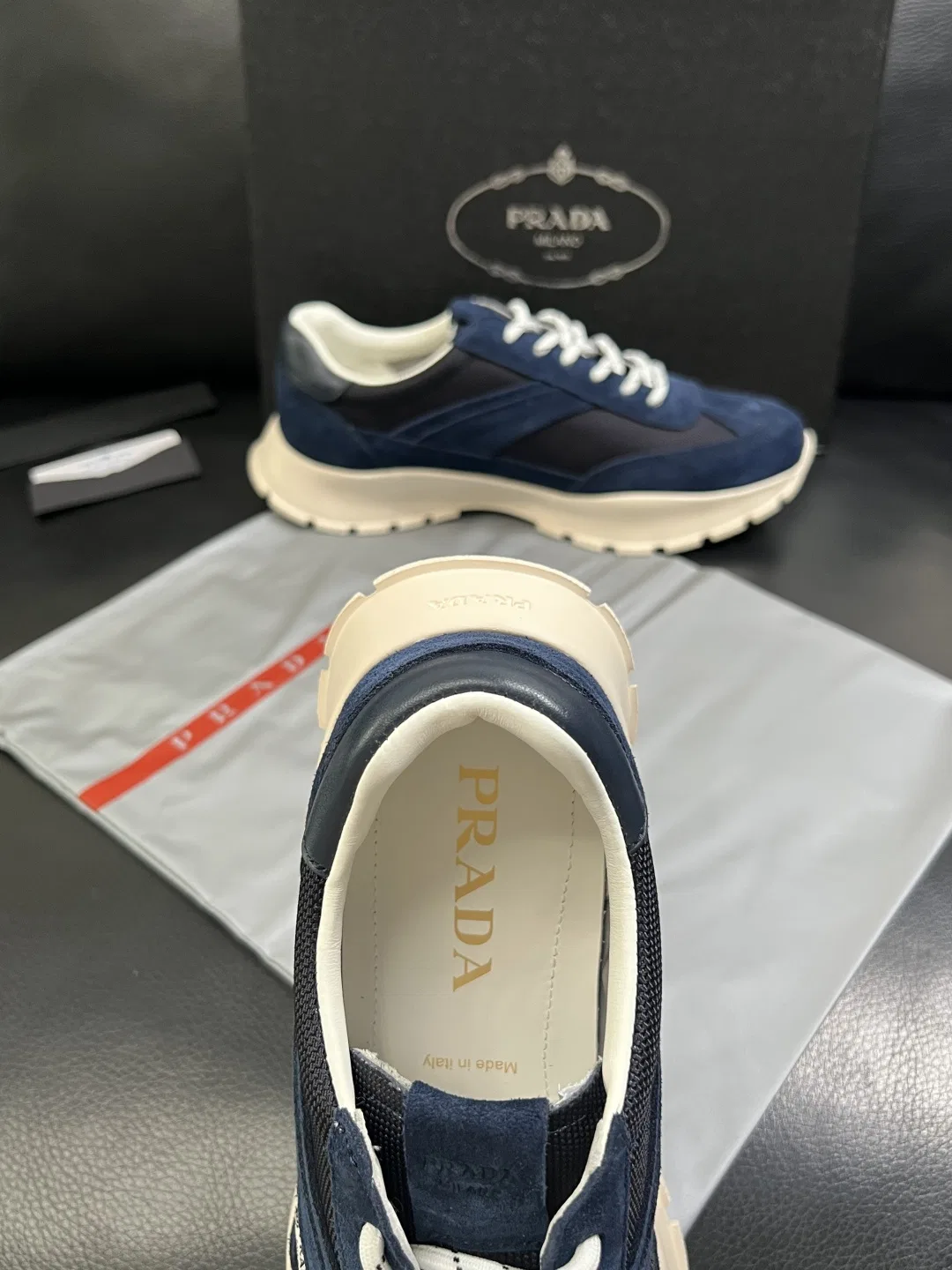 PRA 27FW AXONQXZ 087 스니커즈 16