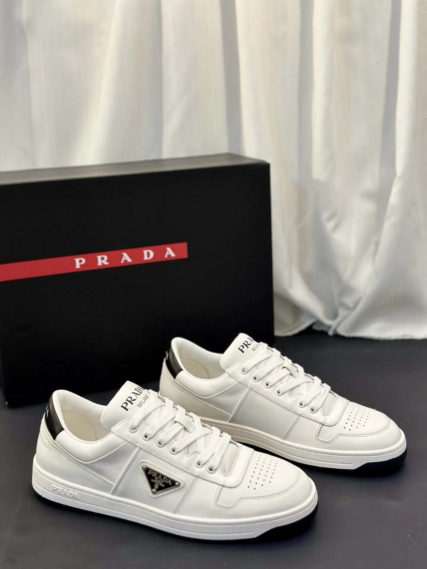 PRA 27FW AXONQXZ 098 스니커즈 10