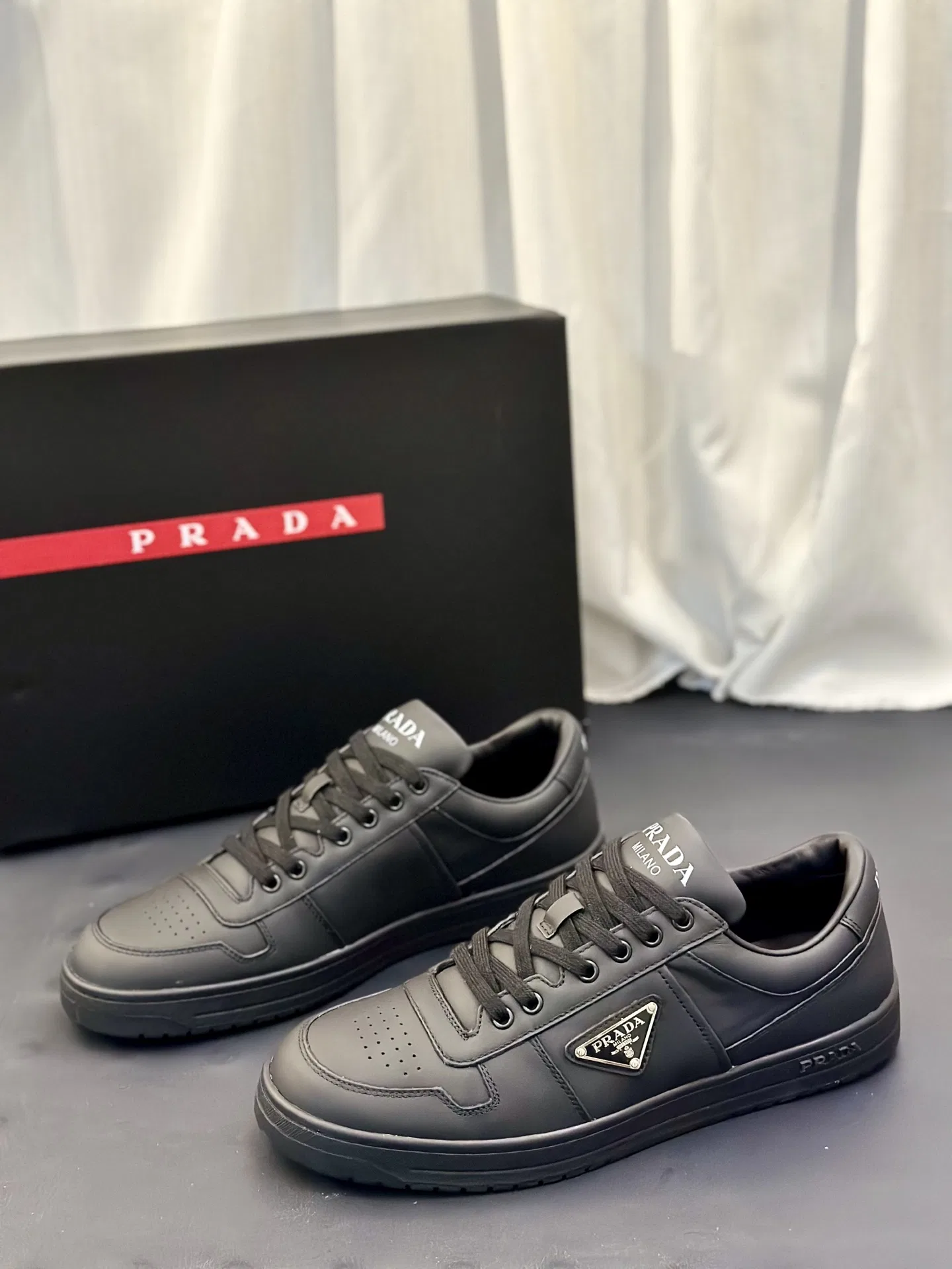 PRA 27FW AXONQXZ 099 스니커즈 11