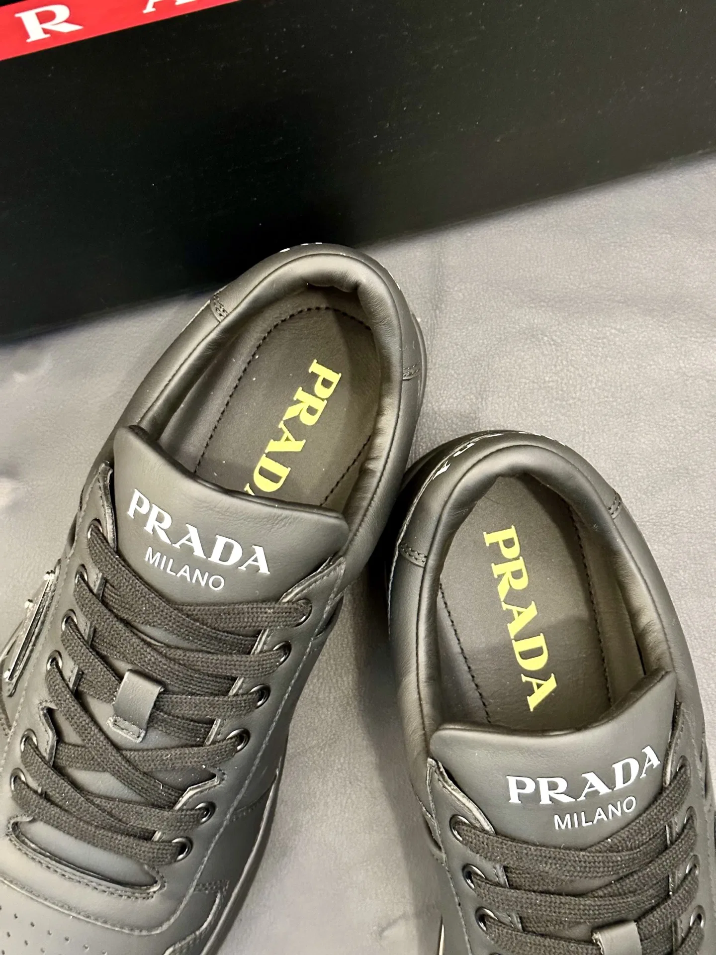 PRA 27FW AXONQXZ 099 스니커즈 15