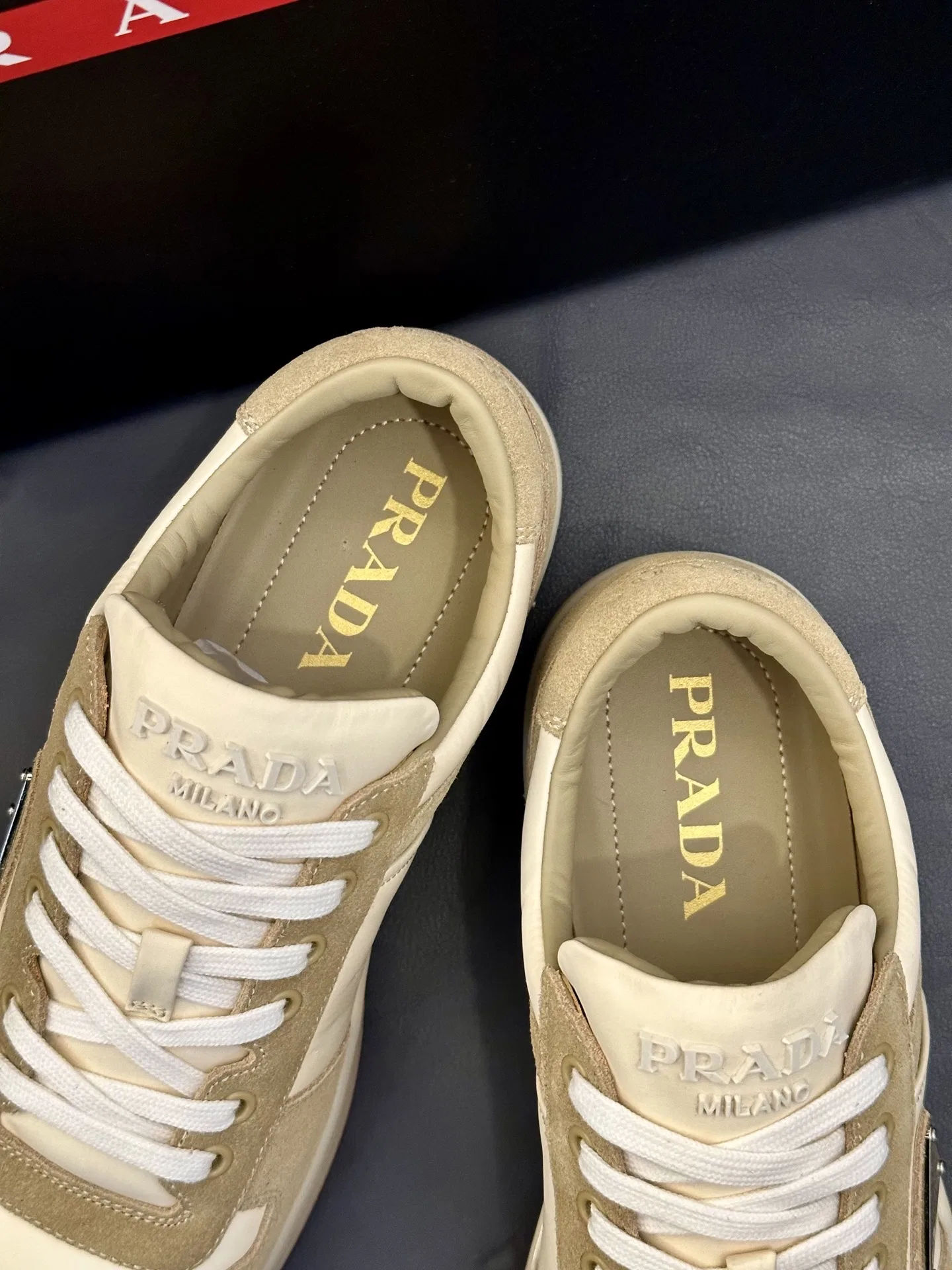 PRA 27FW AXONQXZ 099 스니커즈 37