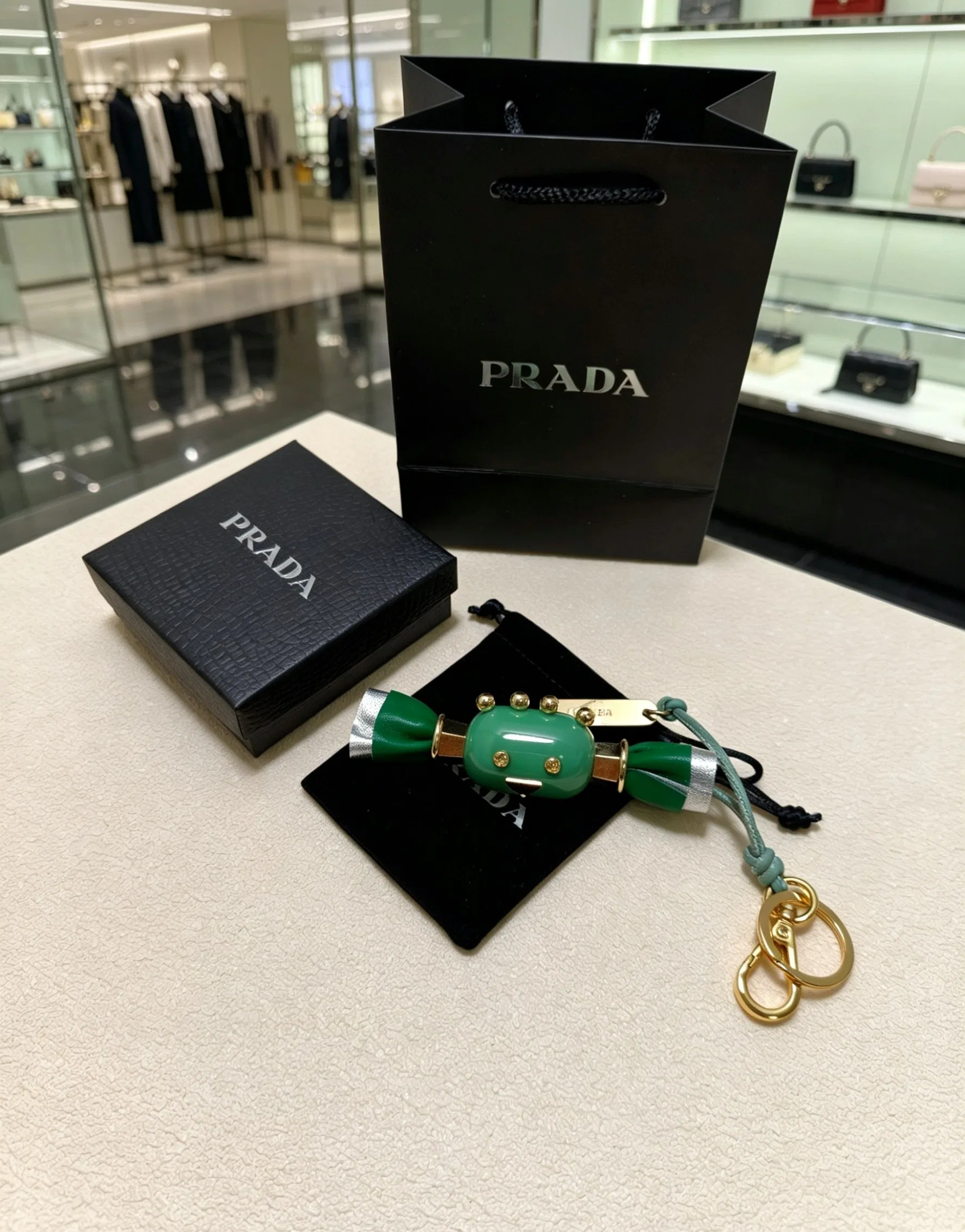 PRA 27FW CEKDMYN 001 참 9