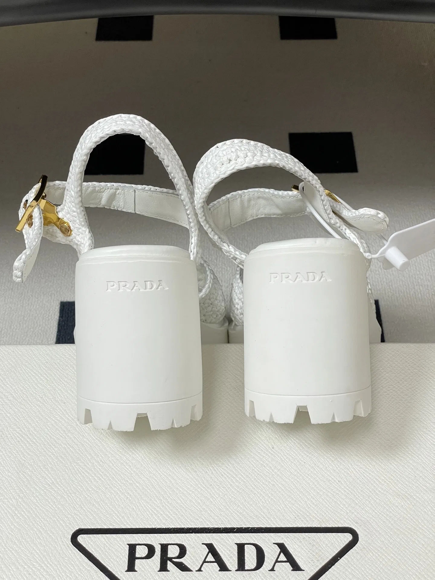 PRA 27FW EJEUHTT 012 샌들 7