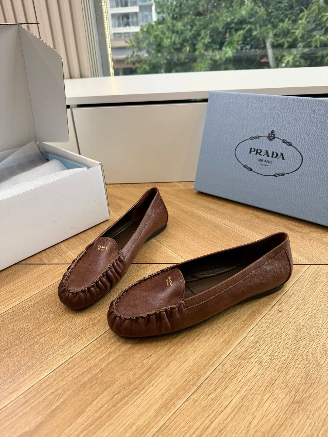 PRA 27FW EJEUHTT 040 플랫슈즈 9
