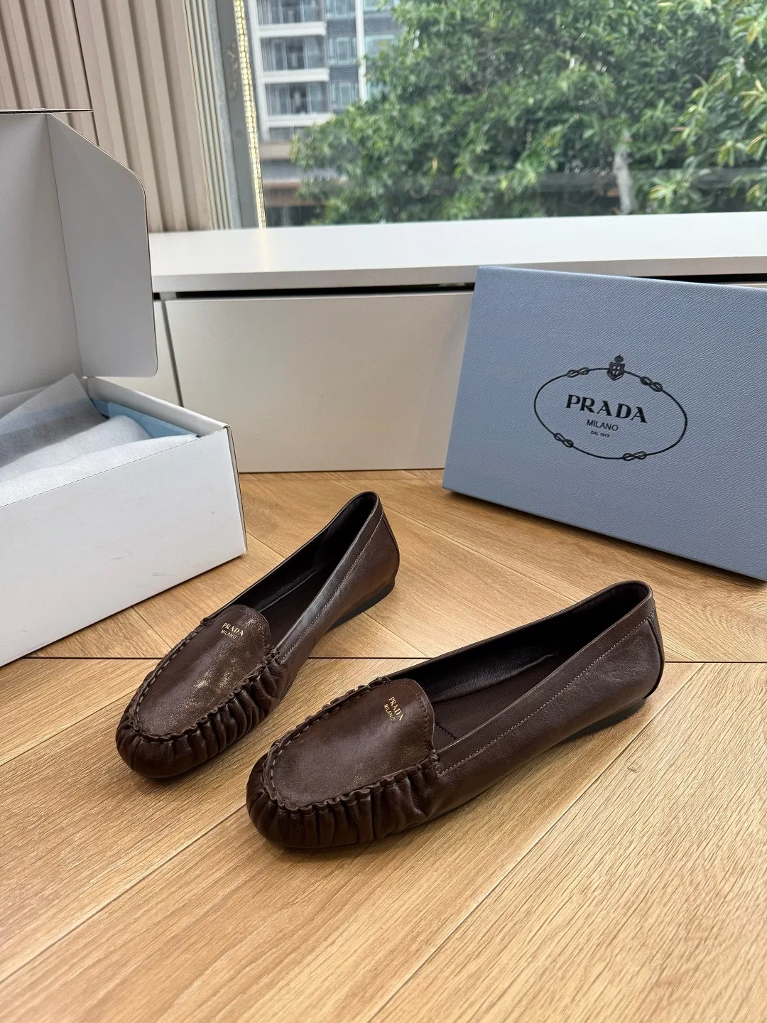 PRA 27FW EJEUHTT 040 플랫슈즈 18