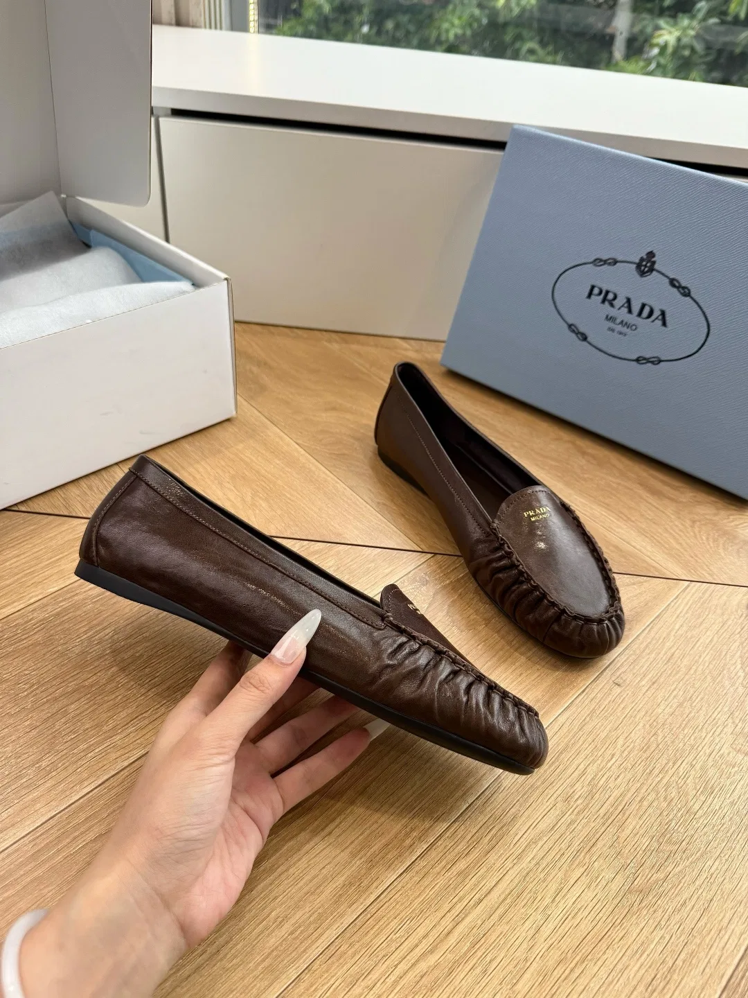 PRA 27FW EJEUHTT 040 플랫슈즈 19
