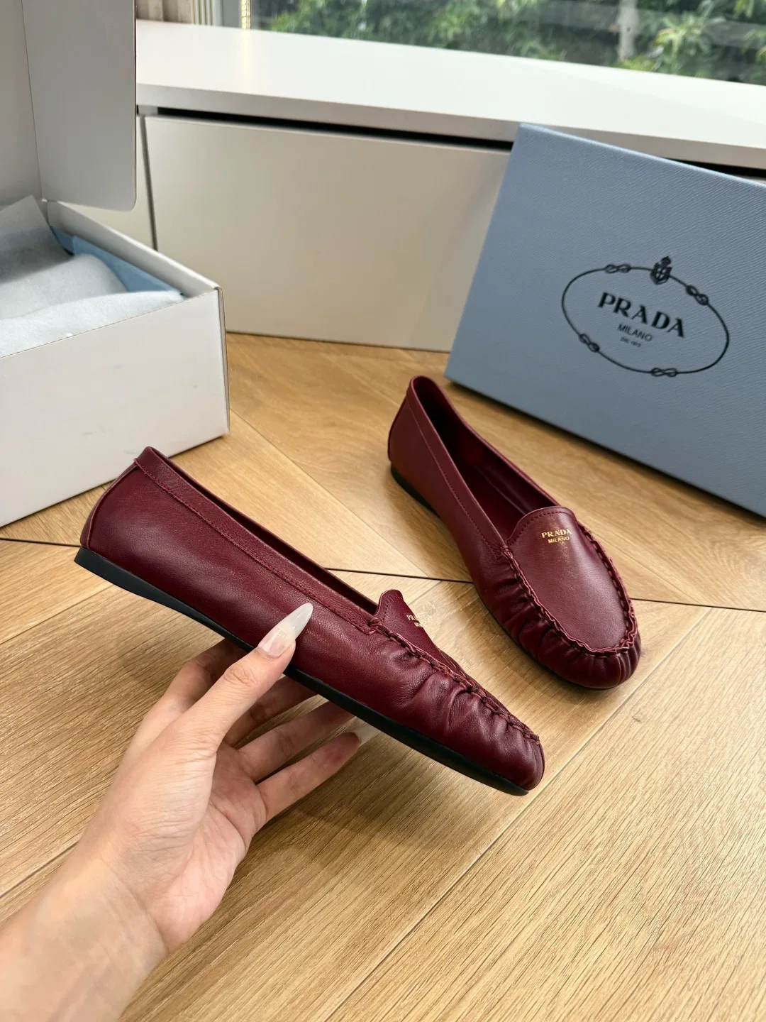 PRA 27FW EJEUHTT 040 플랫슈즈 28