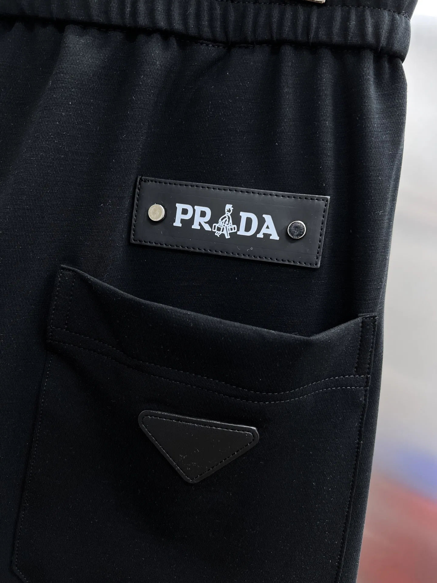 PRA 27FW GBXDNDJ 006 스웻팬츠 9