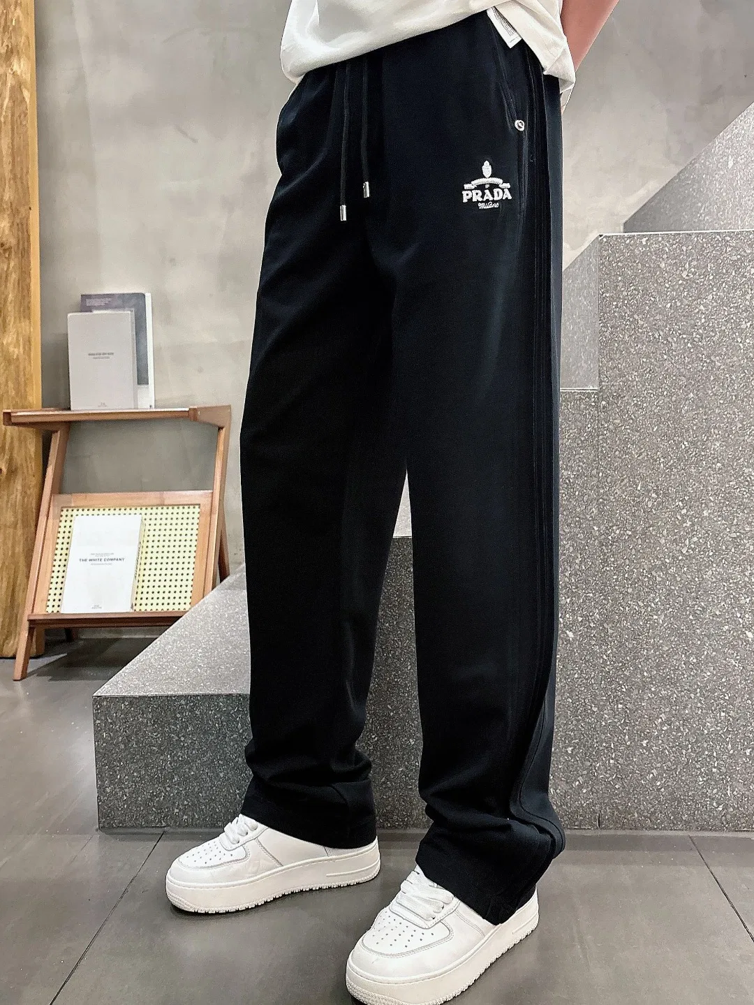 PRA 27FW HEQHVUV 030 스웻팬츠 15