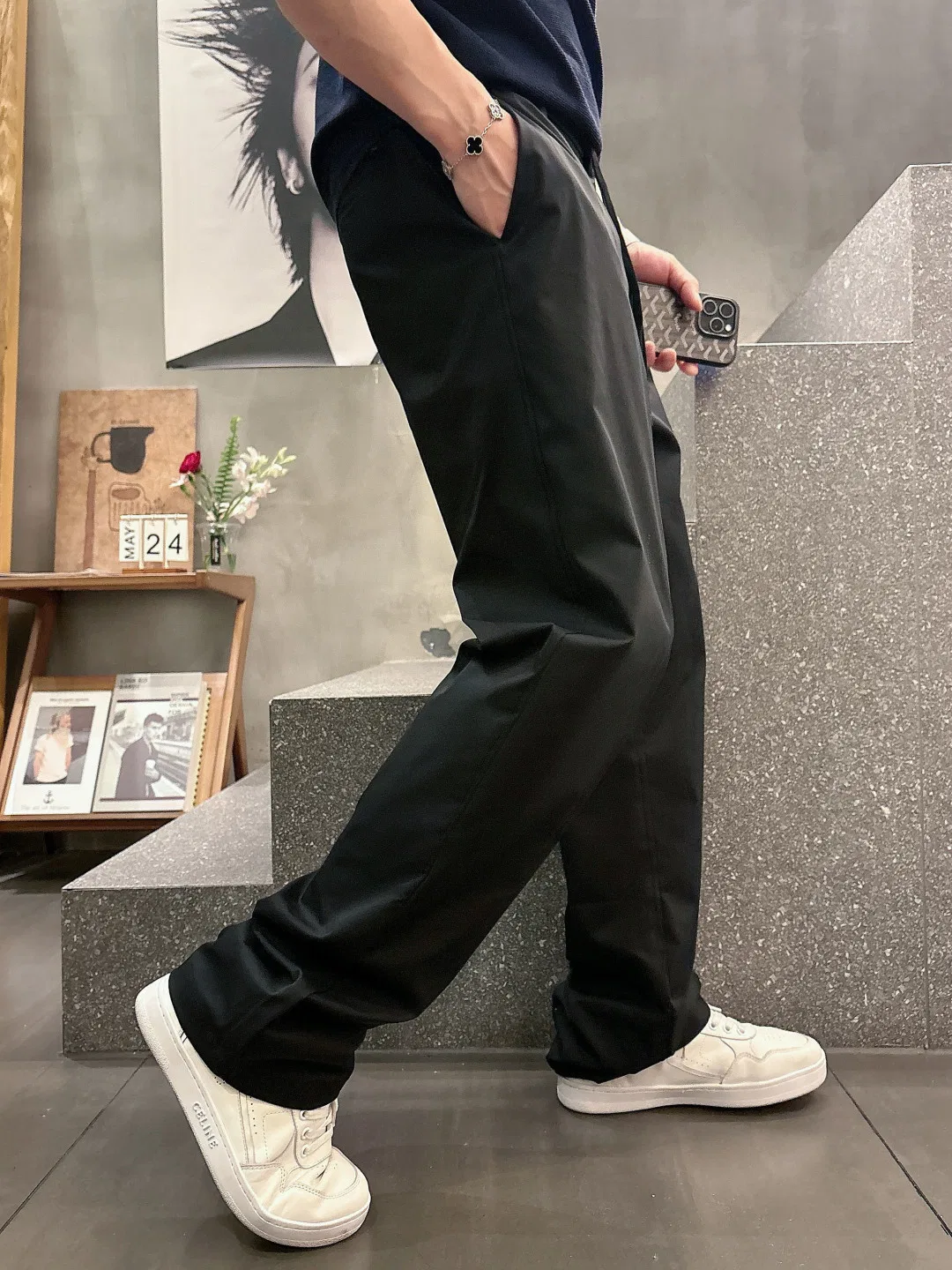 PRA 27FW HIIAHKH 004 스웻팬츠 9