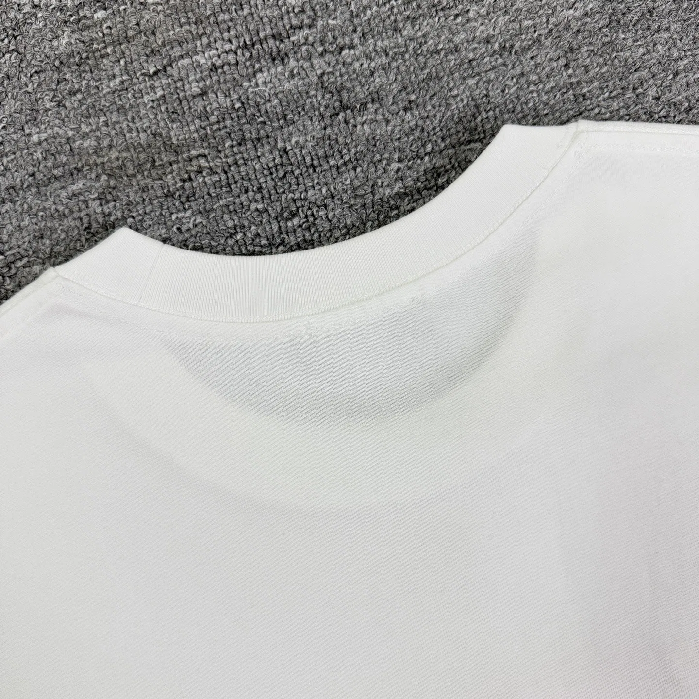 PRA 27FW OQFVSNB 022 반팔티셔츠 11