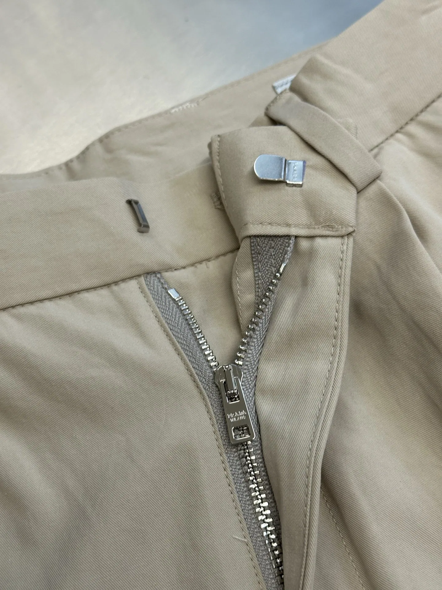 PRA 27FW QJPPQIT 002 슬랙스 8