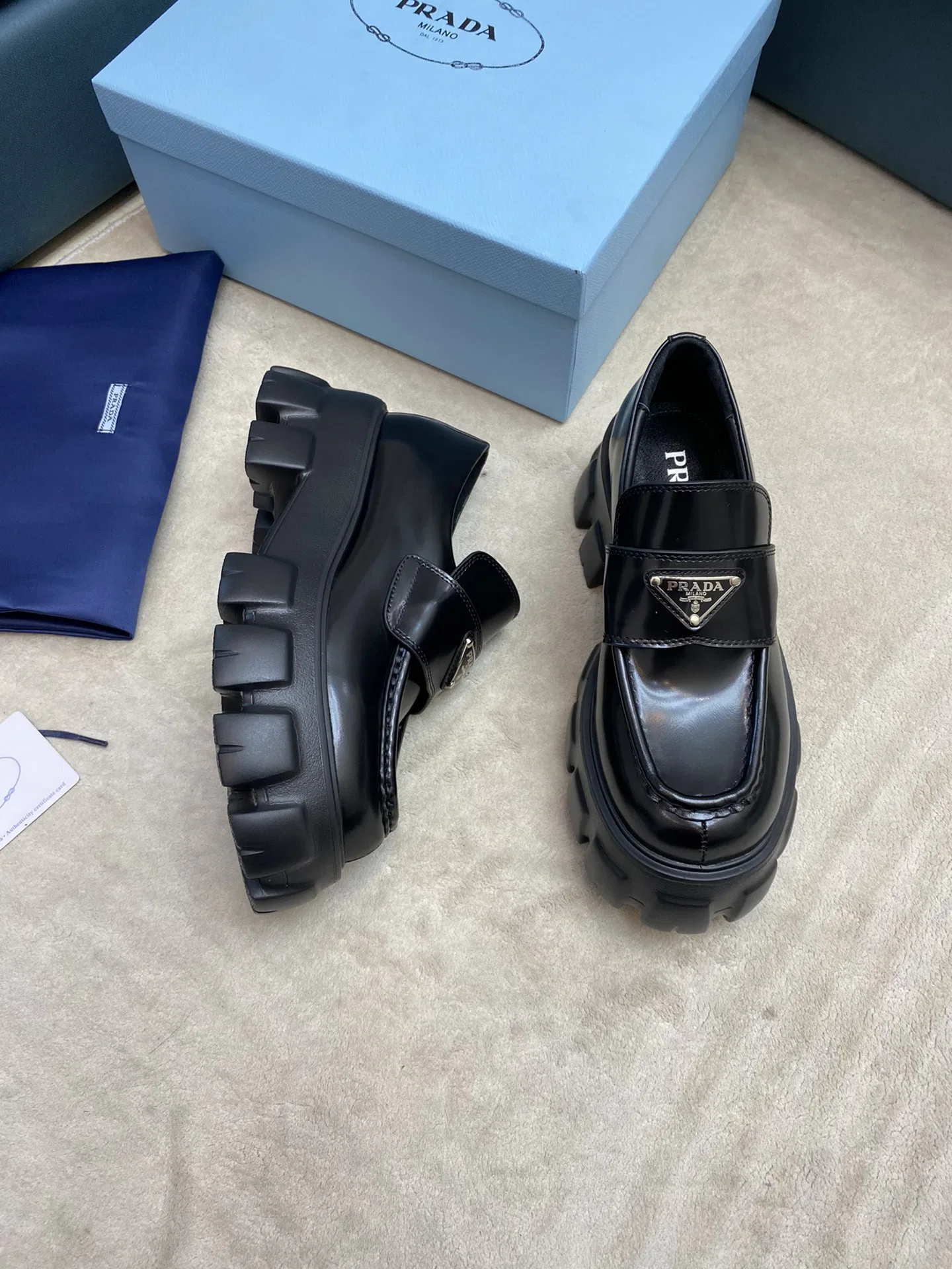 PRA 27FW UGLZVGX 001 워커 13