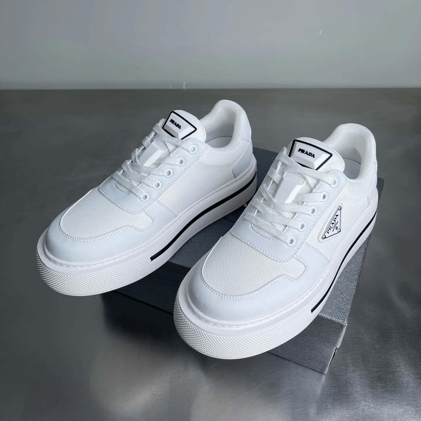 PRA 27FW WTUYCJL 009 스니커즈 15