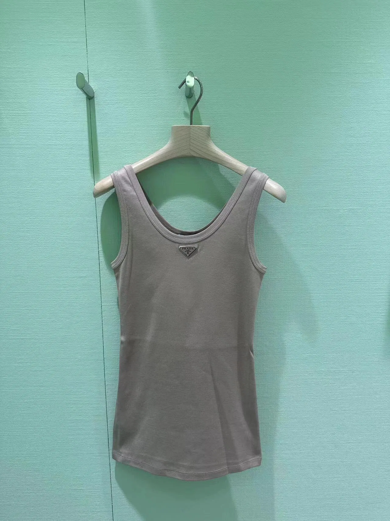 PRA 27FW YQWABGQ 007 나시 13