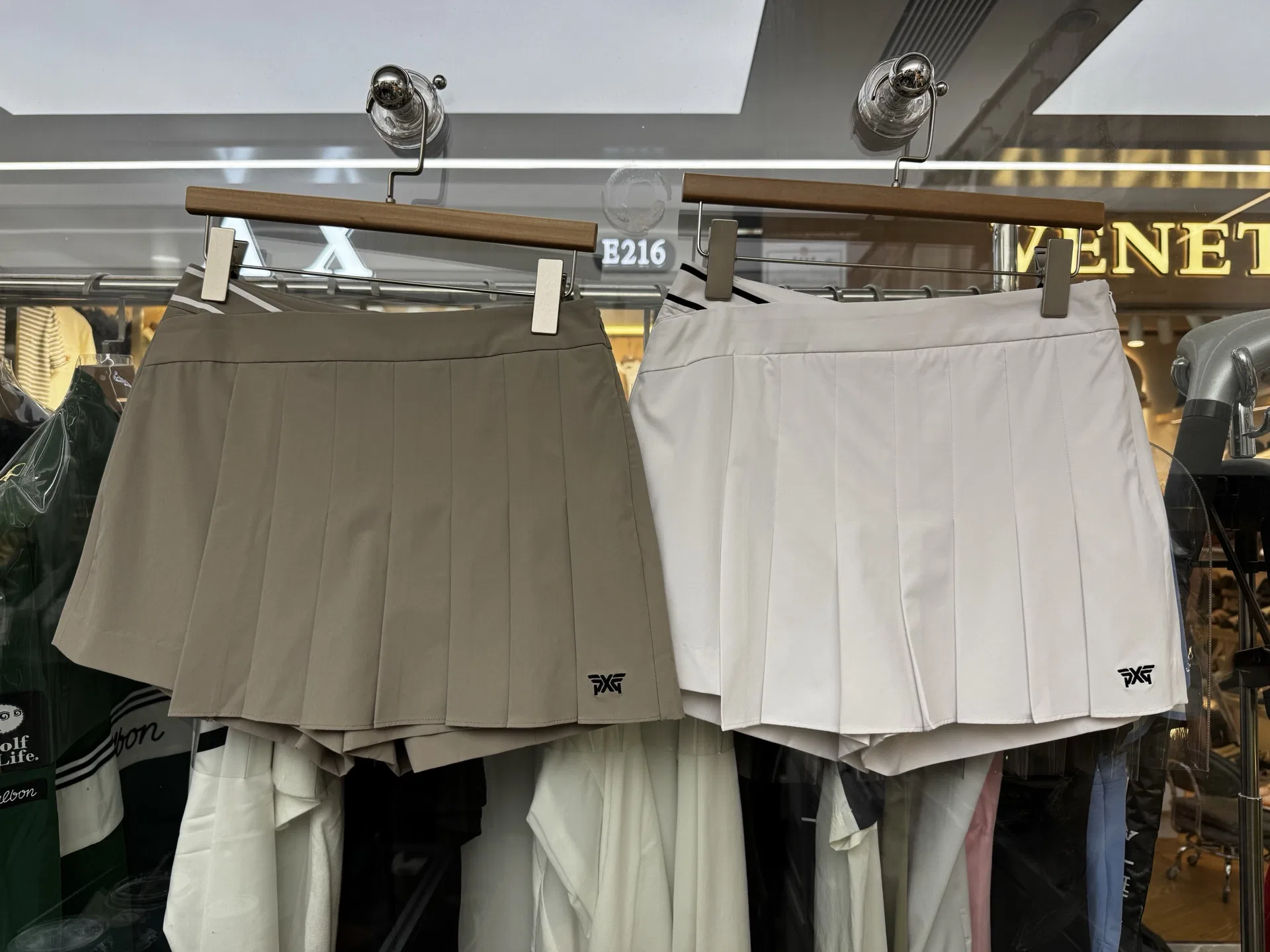PXG 27FW QXWSRGV 001 골프스커트 9
