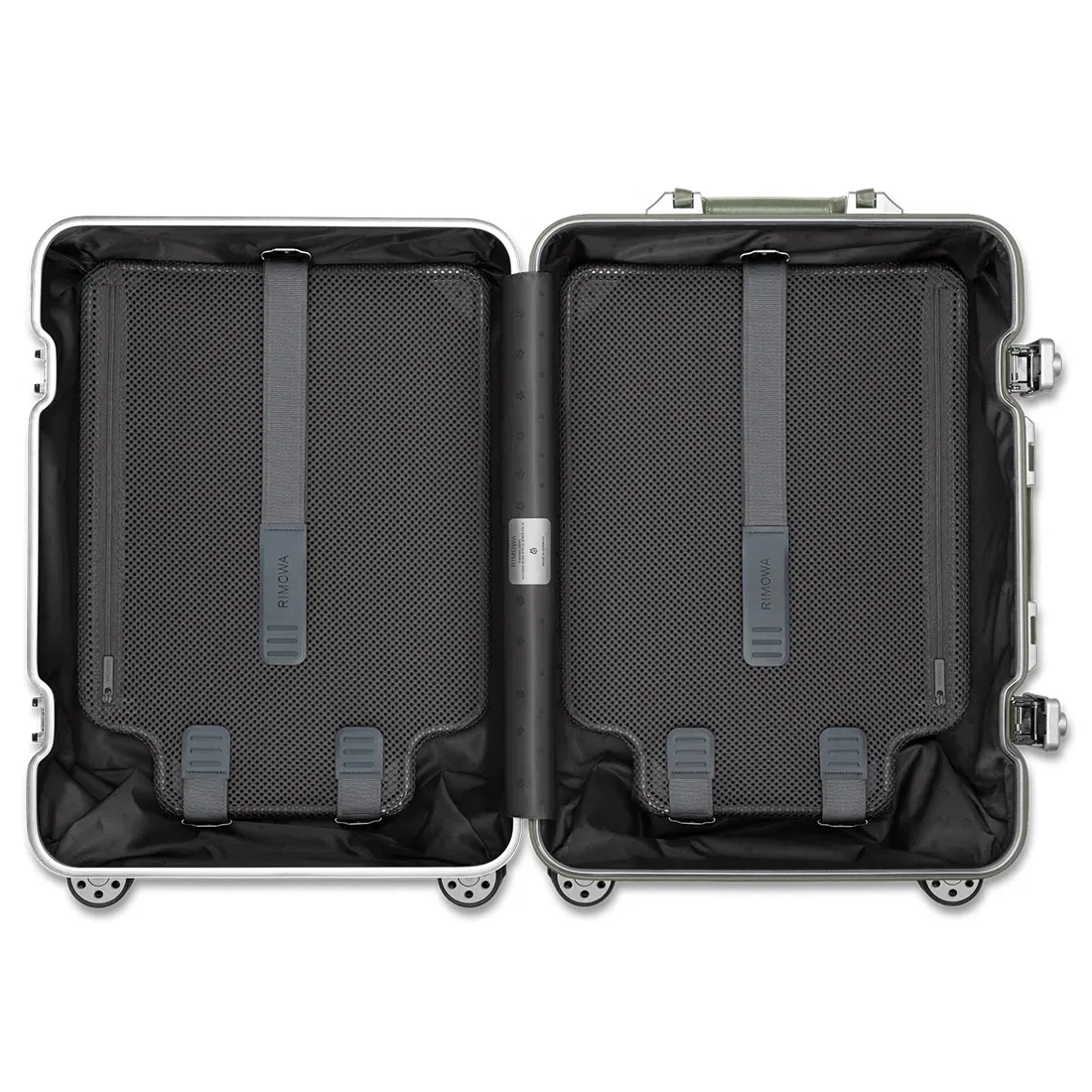 RIMOWA 27FW MNMWFBJ 002 캐리어 11