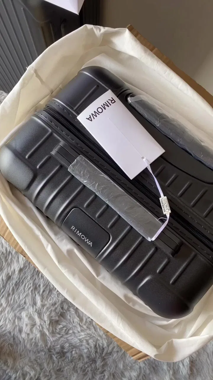 RIMOWA 27FW MNMWFBJ 004 캐리어 19