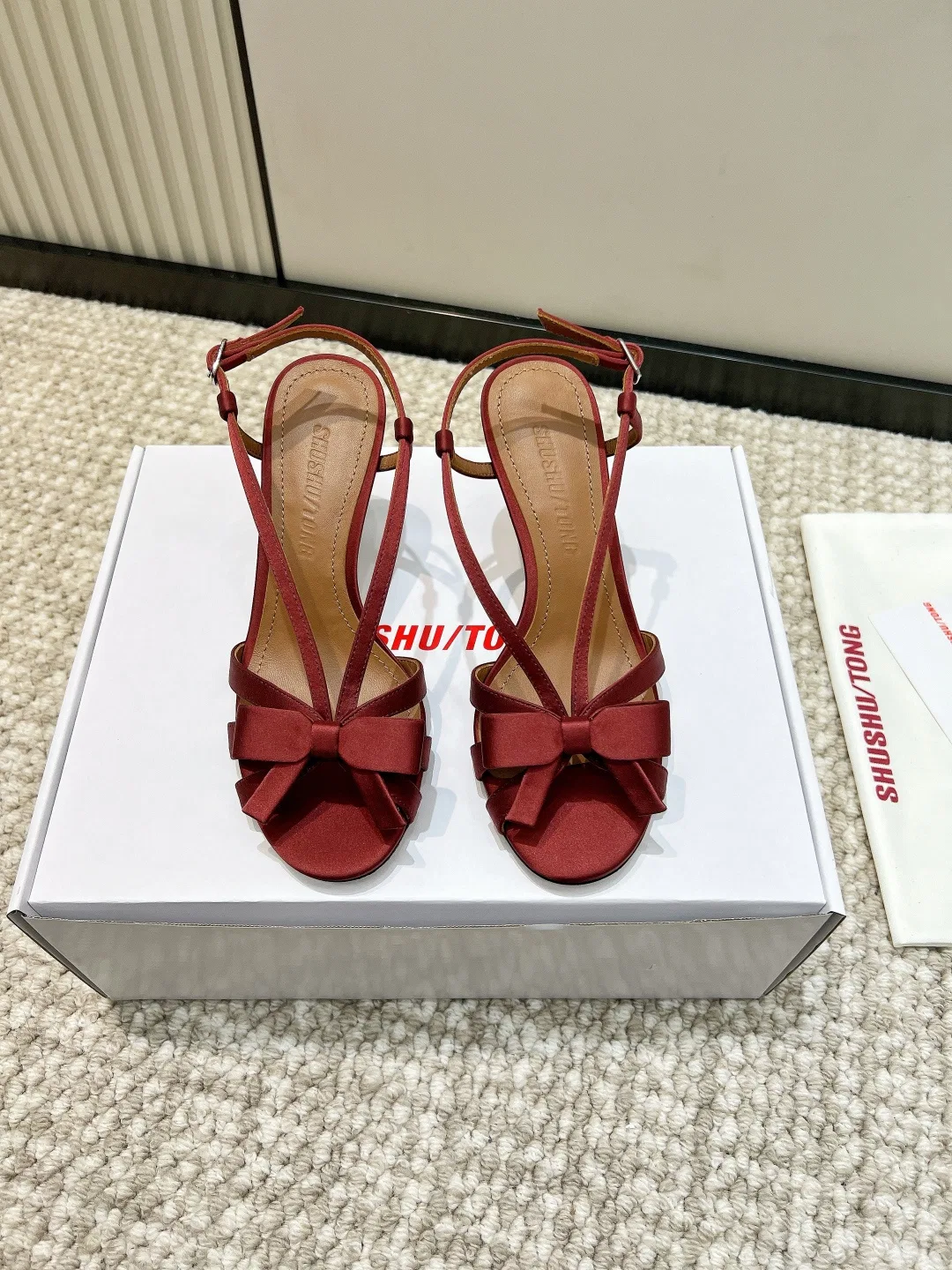 SHUSHUTONG 27FW UJECXGY 001 구두 10