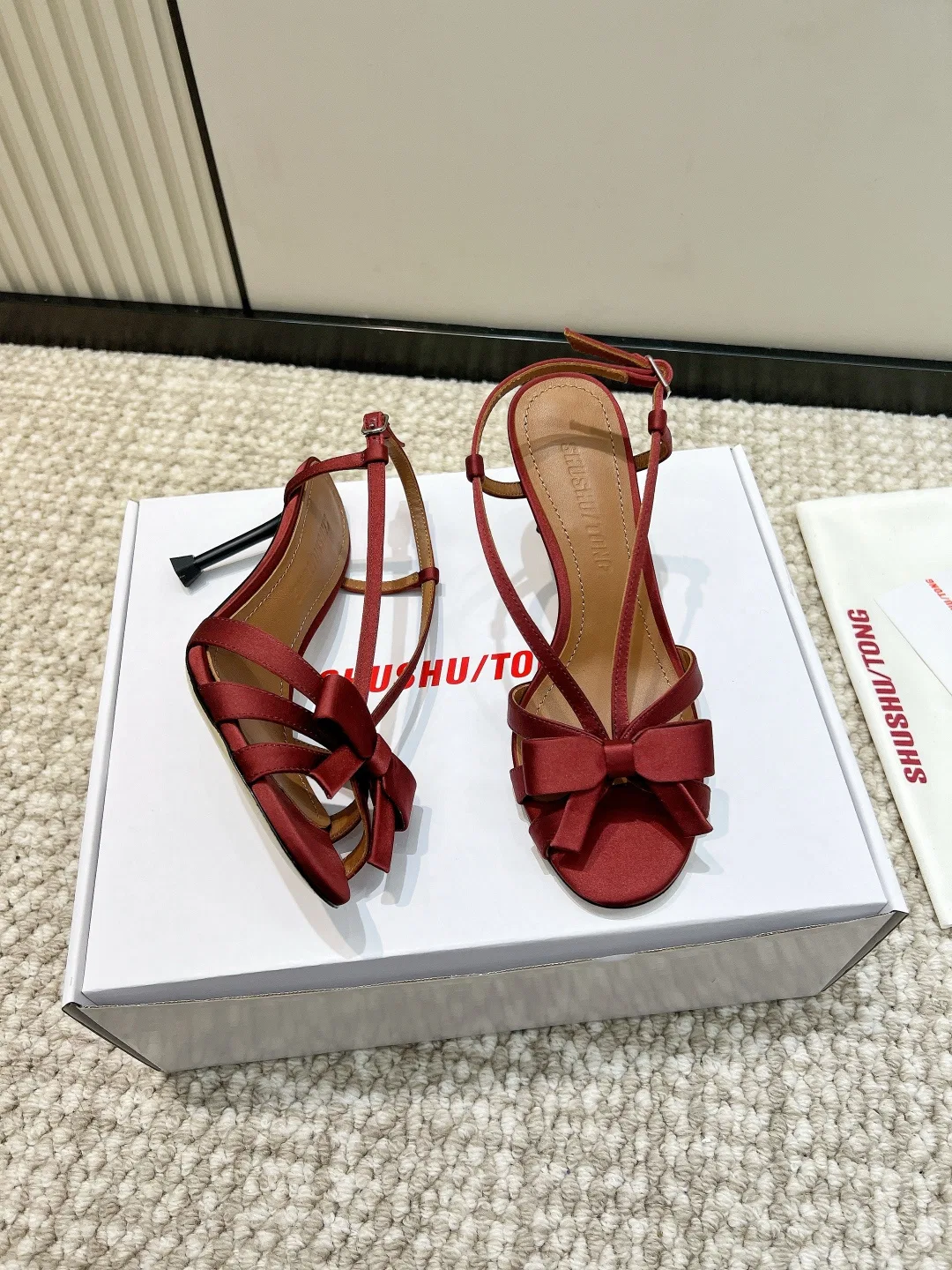 SHUSHUTONG 27FW UJECXGY 001 구두 11