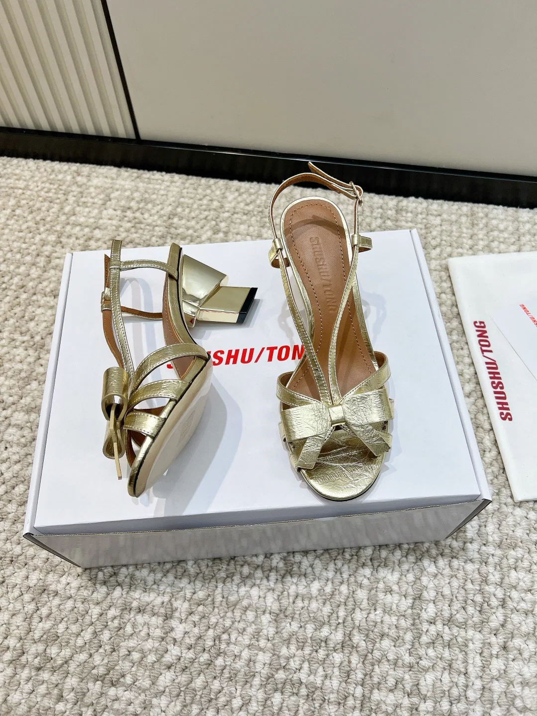 SHUSHUTONG 27FW UJECXGY 001 구두 20