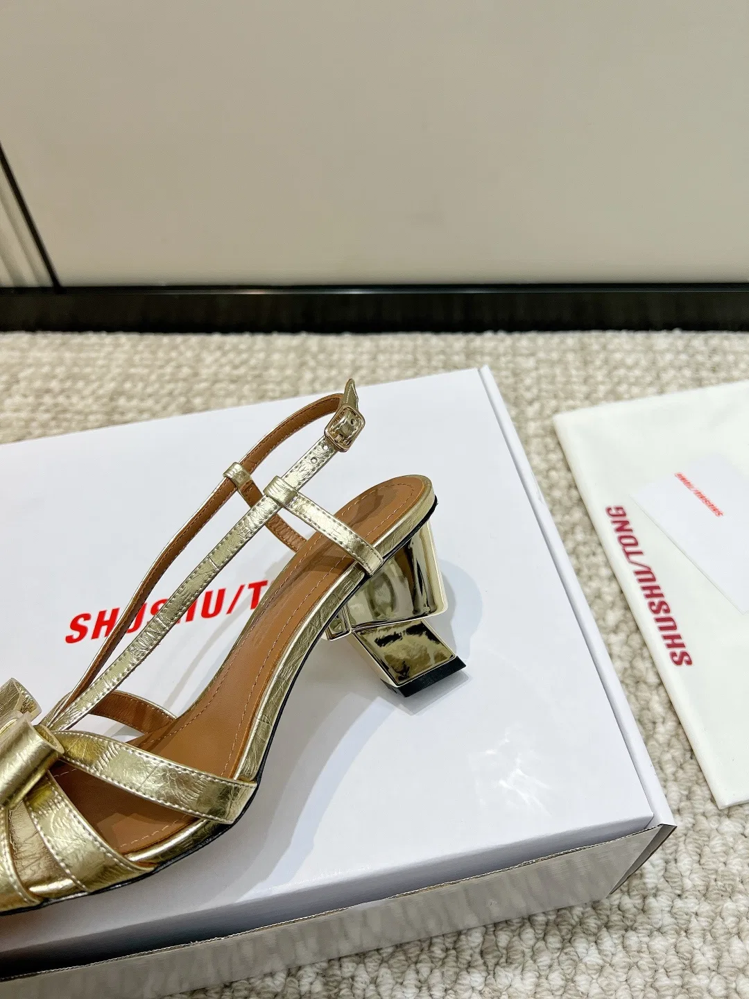 SHUSHUTONG 27FW UJECXGY 001 구두 26