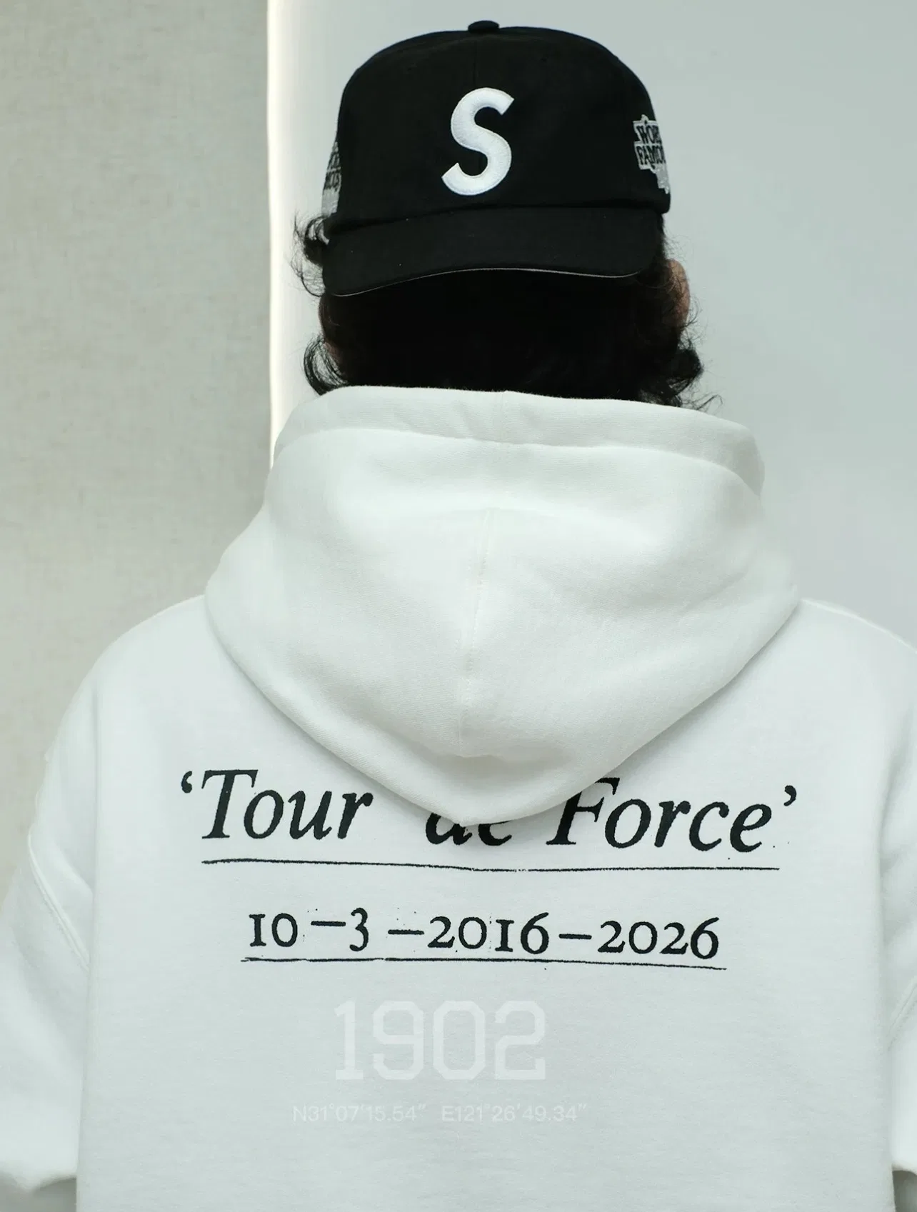 SUPRE 27FW NYZEWSF 014 후드 19