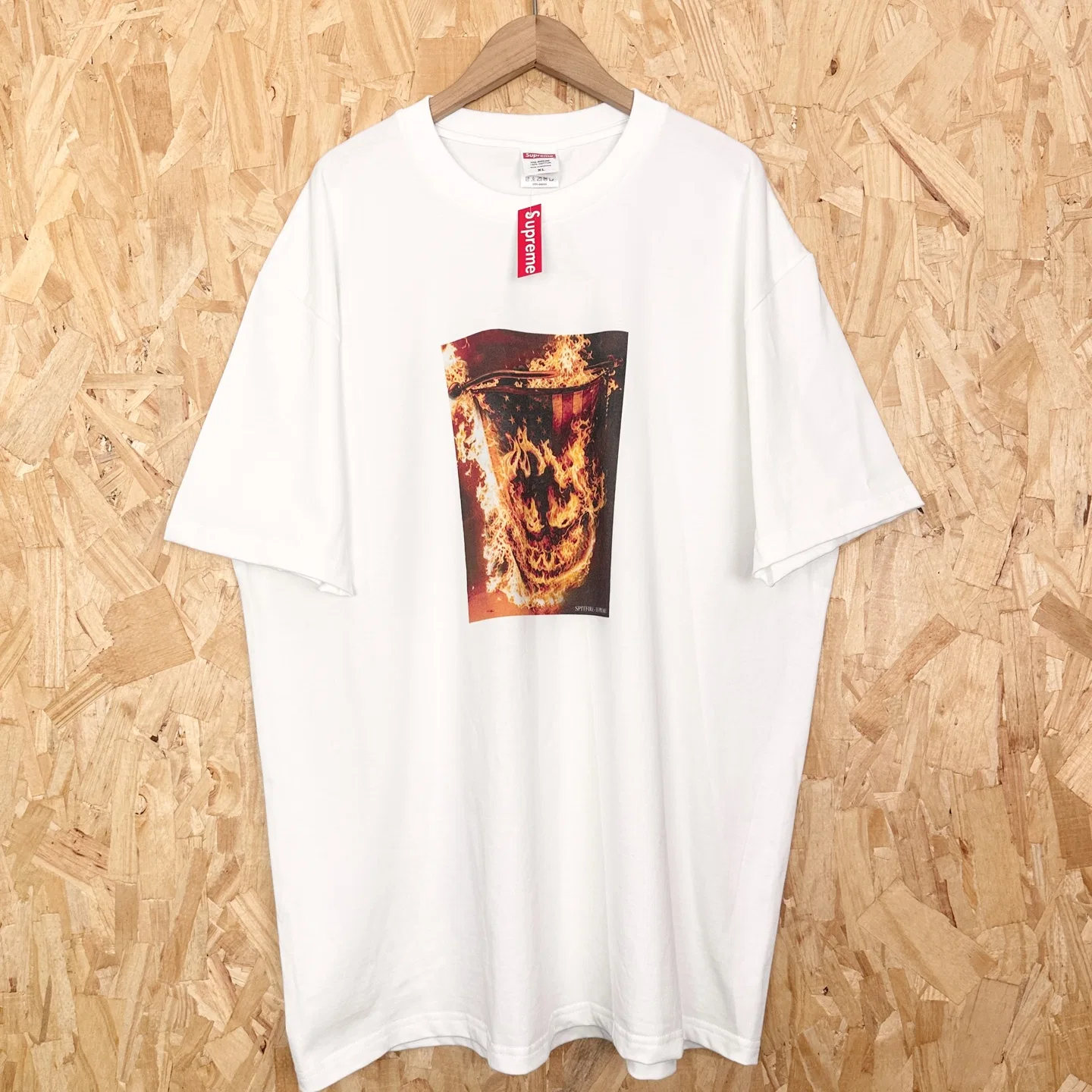 SUPRE 27FW NYZEWSF 022 반팔티셔츠 9