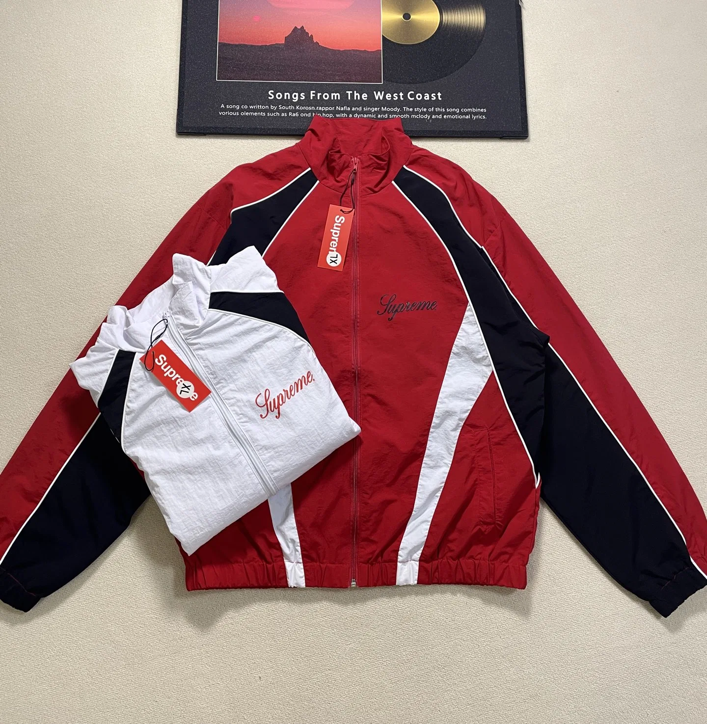 SUPRE 27FW NYZEWSF 040 자켓 7