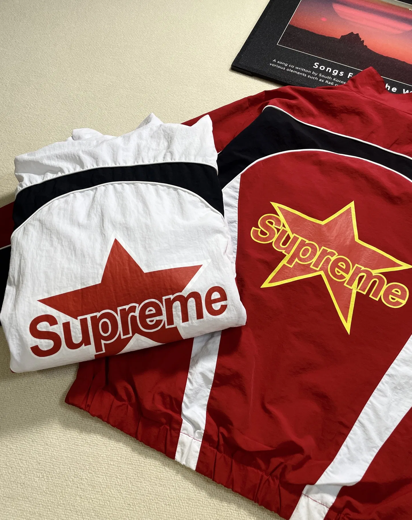 SUPRE 27FW NYZEWSF 040 자켓 9