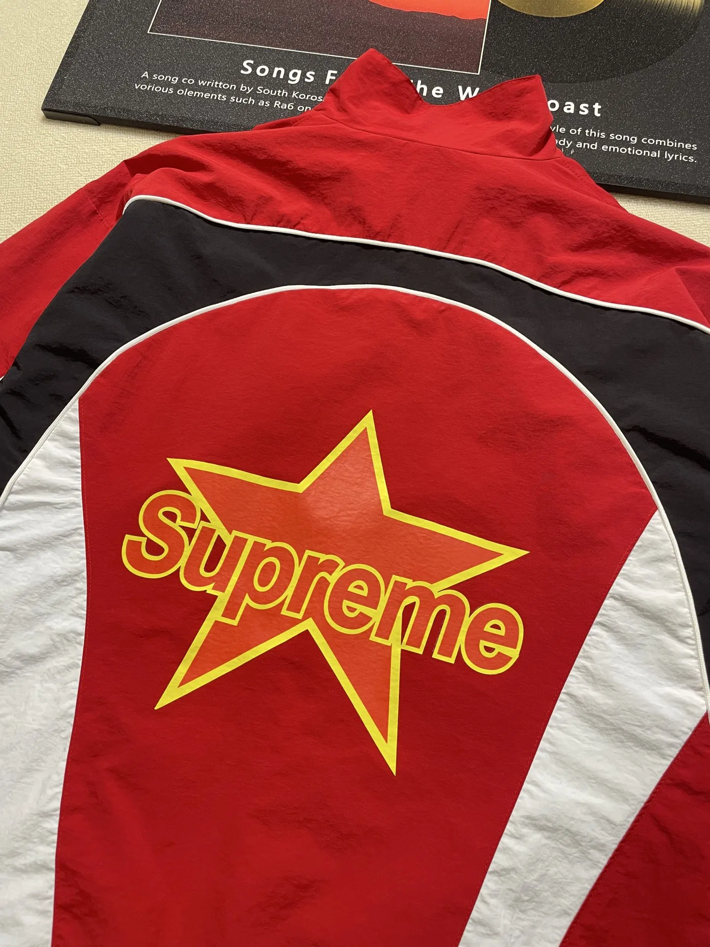 SUPRE 27FW NYZEWSF 040 자켓 24