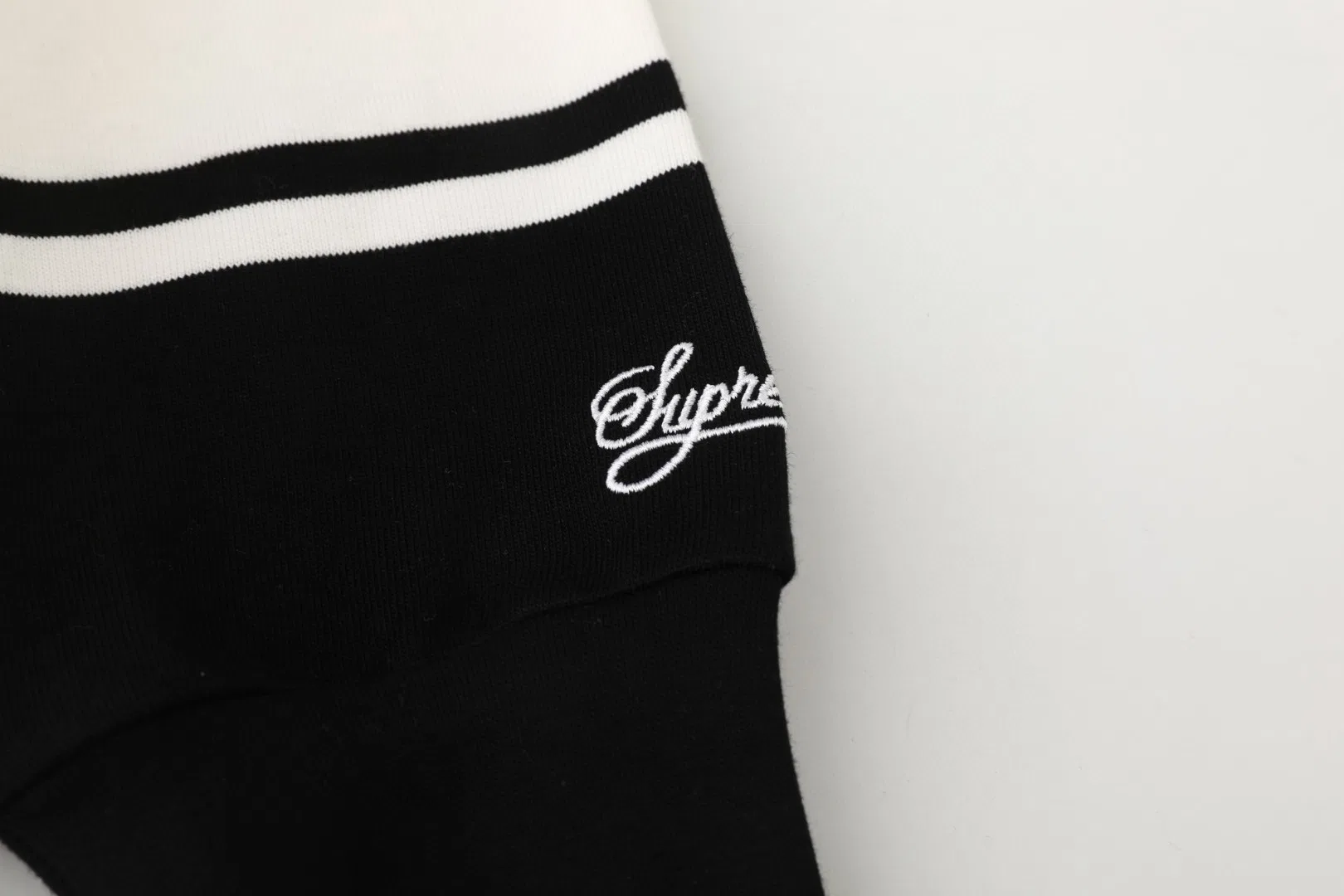 SUPRE 27FW TOFIQGS 002 폴로긴팔티셔츠 17