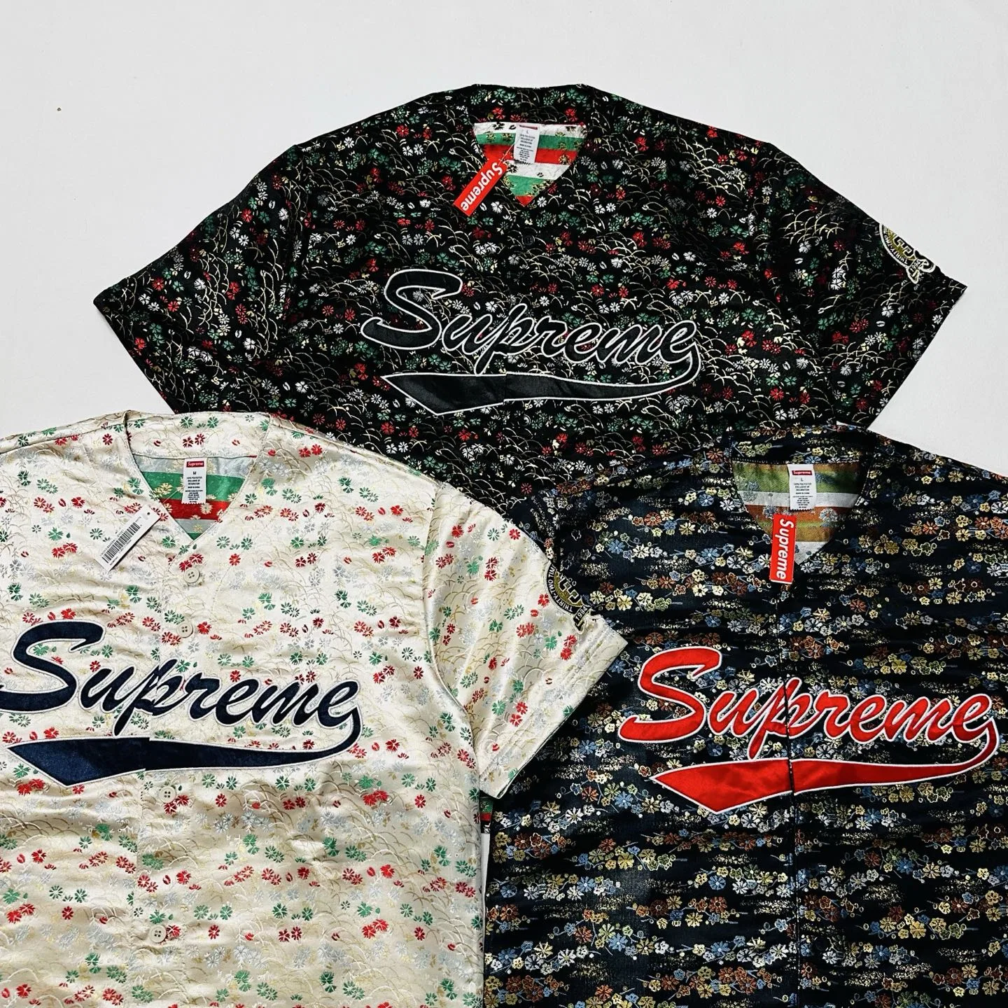 SUPRE 27FW WNUMCHF 009 반팔티셔츠 35