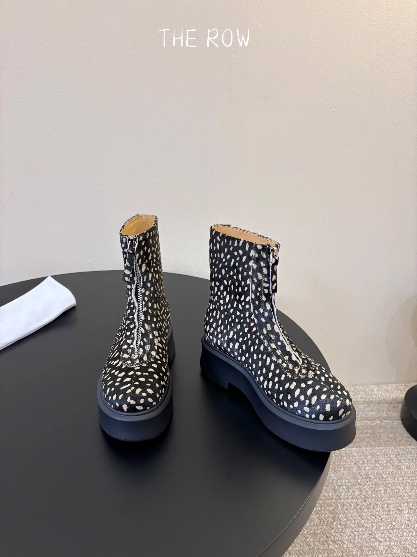 THEROW 27FW UEFHQNF 011 부츠 11