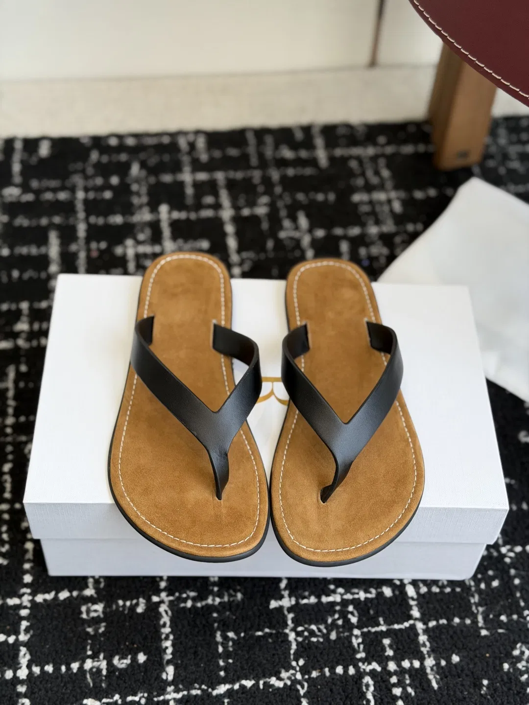 THEROW 27FW ZJUQOUM 001 쪼리 10