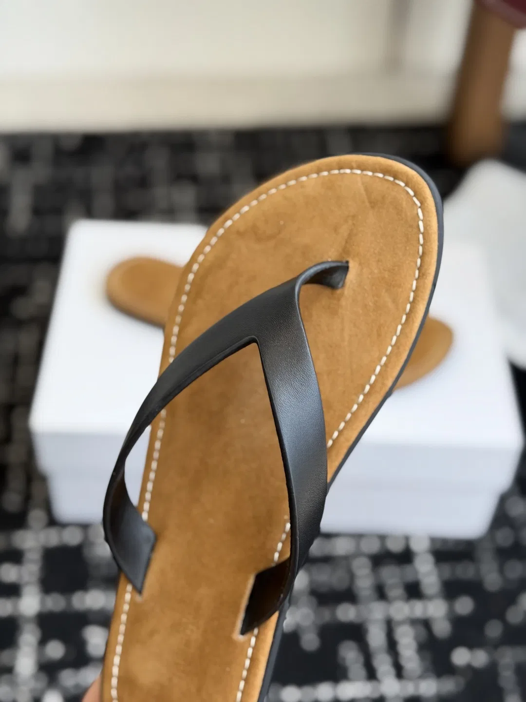 THEROW 27FW ZJUQOUM 001 쪼리 14