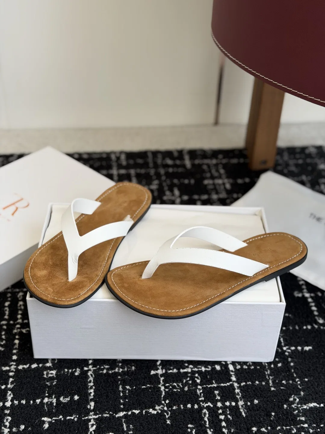 THEROW 27FW ZJUQOUM 001 쪼리 31